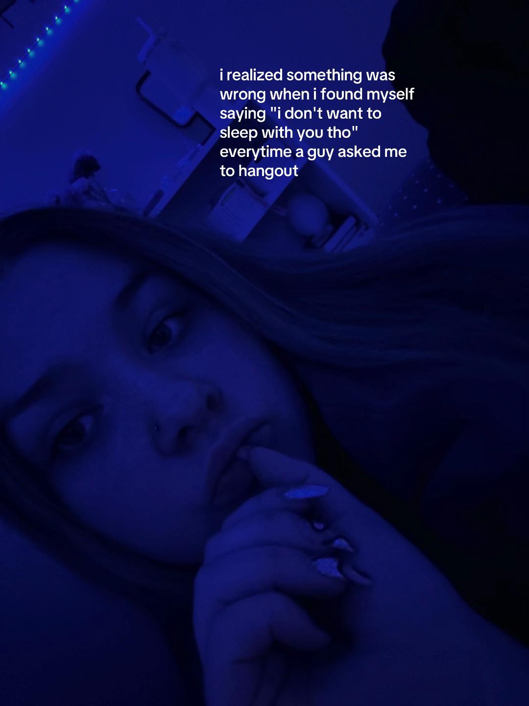 @🖤