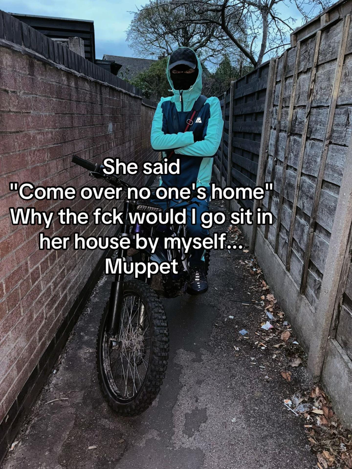 @e.mkz1