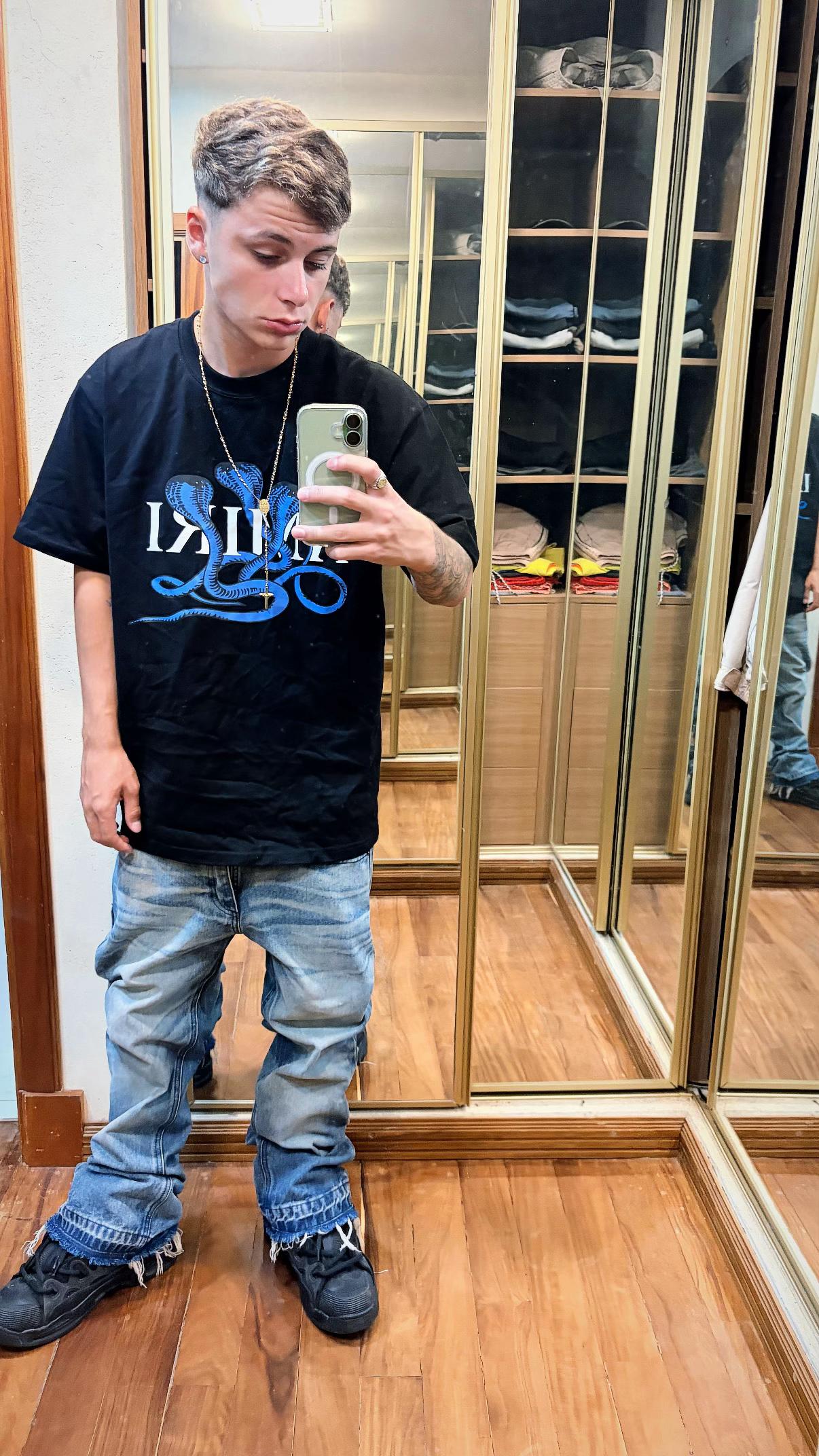 @User32