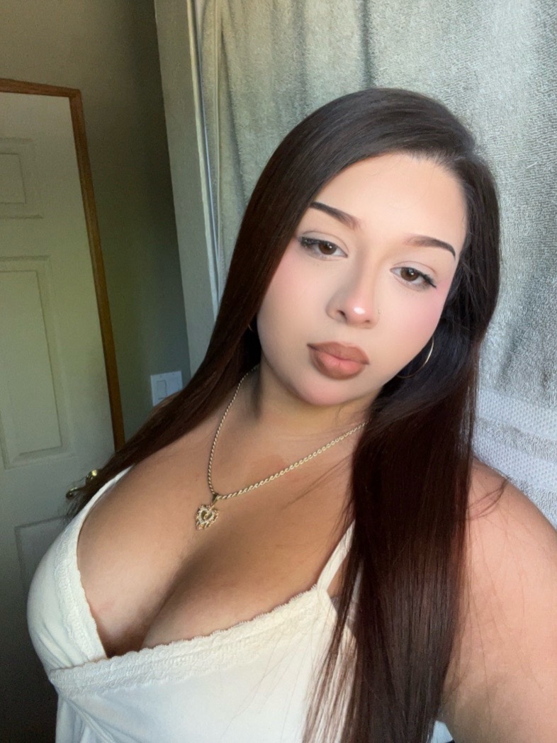 @💆🏻&zwj;♀️