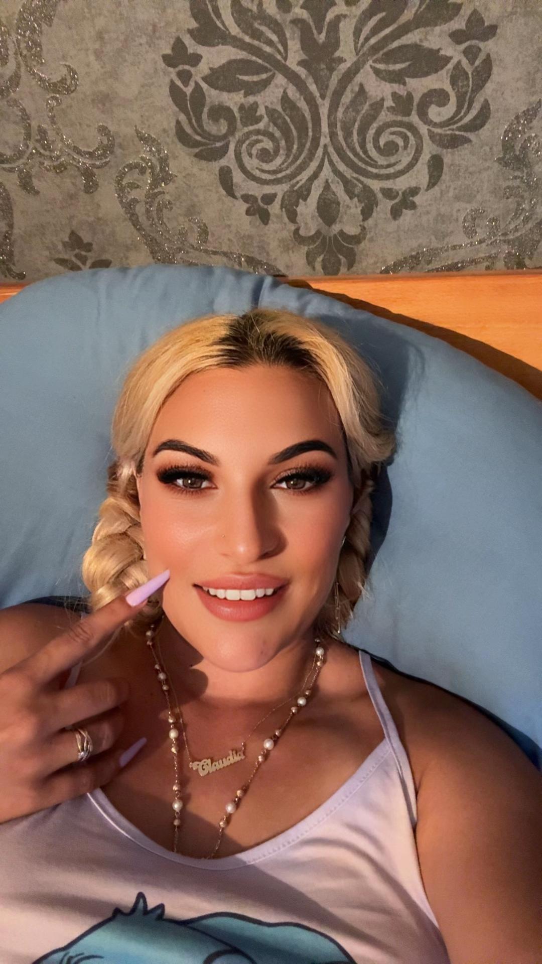 @Claudia dragota