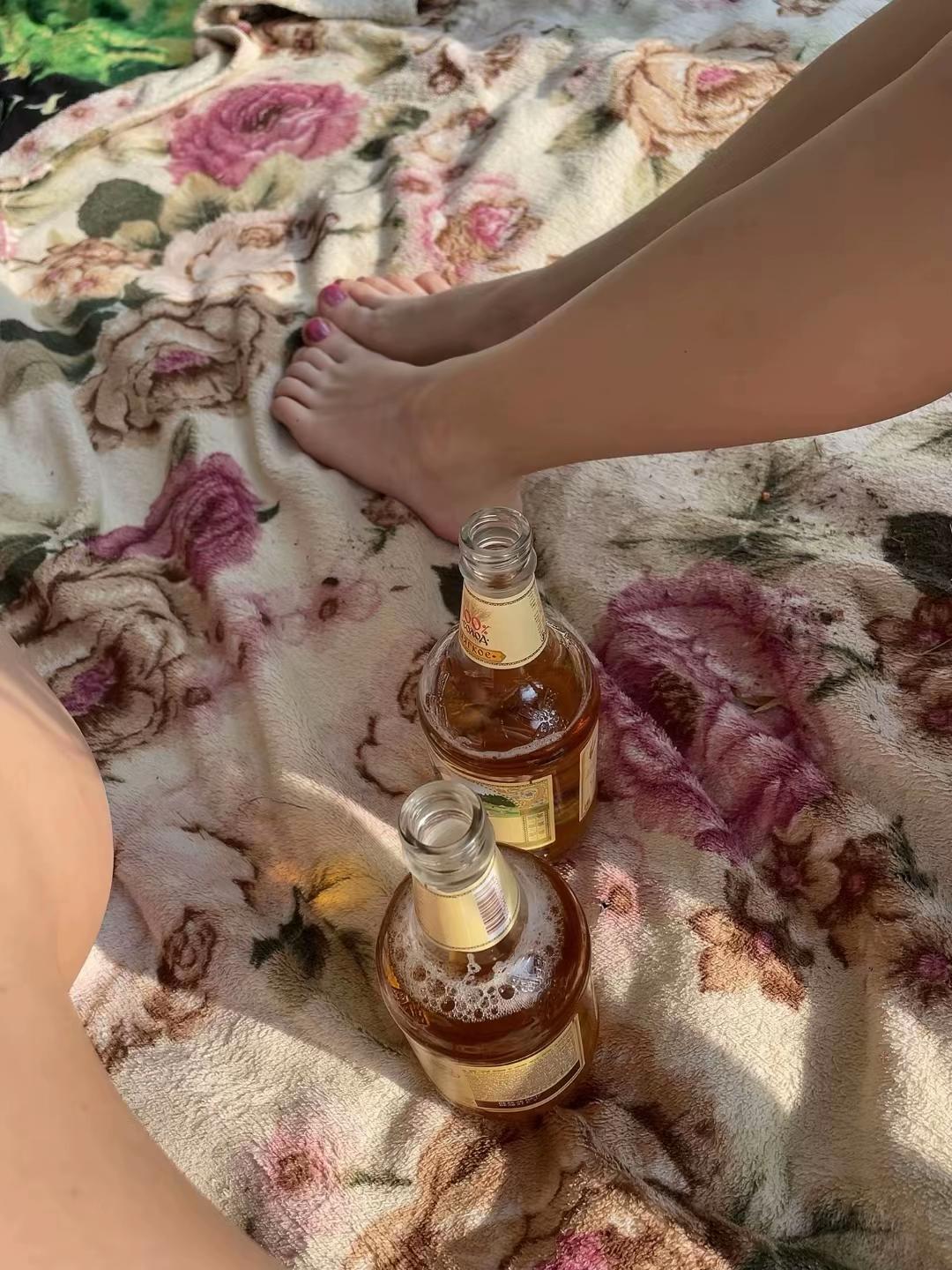 @🍷