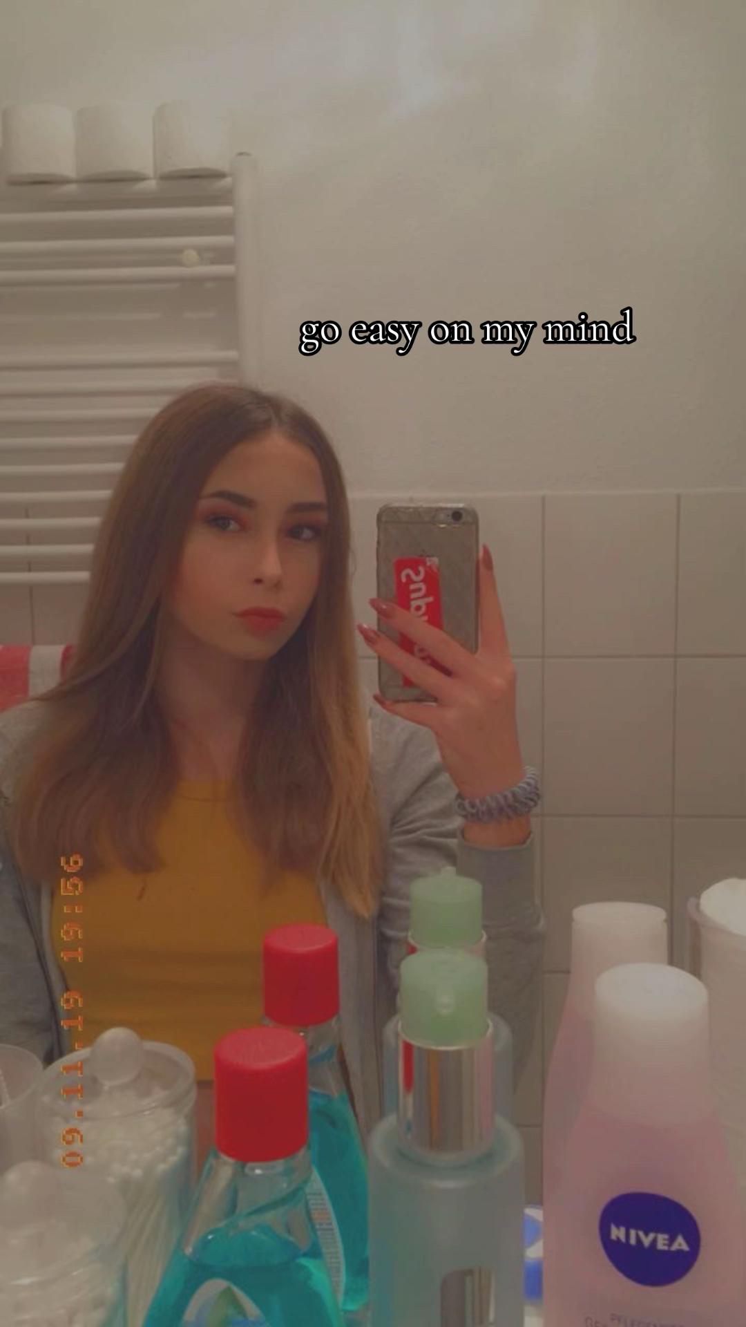 @emelayaaa