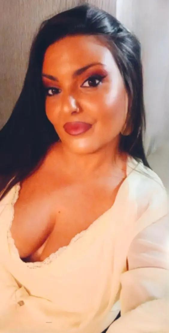 @NADIA⚘️🩷