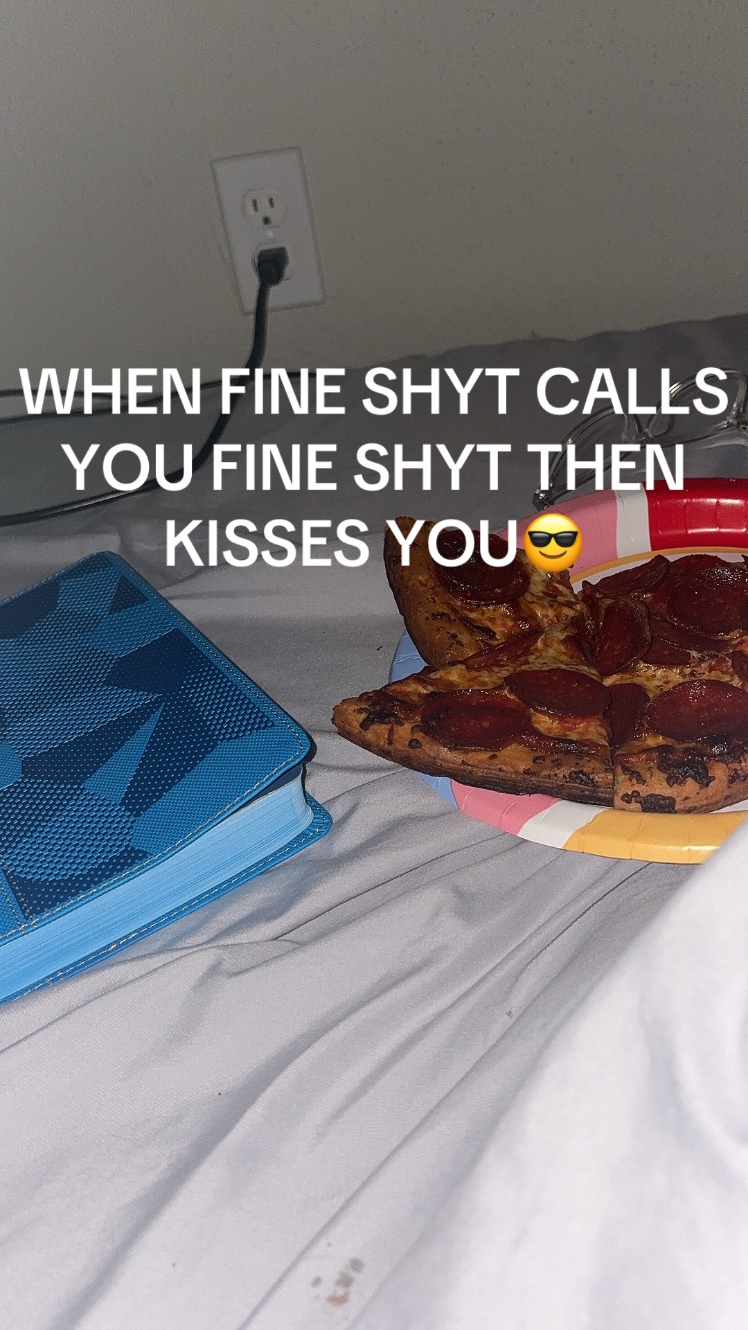 @️
