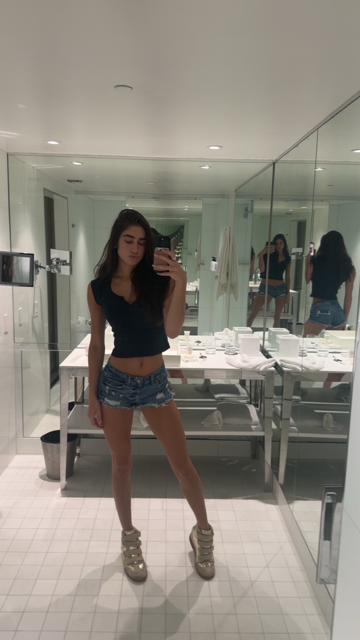 @dejyydej