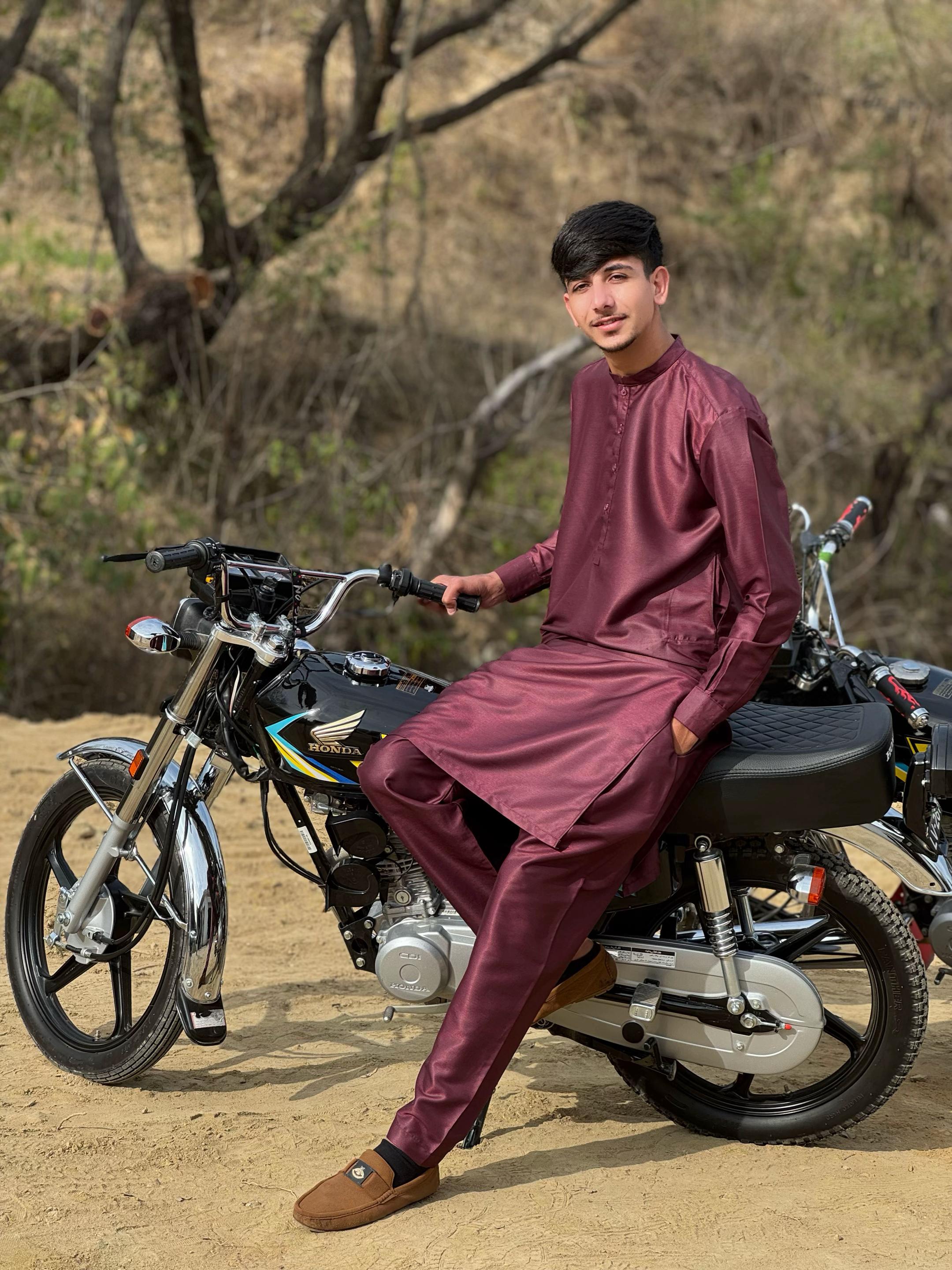 @Hamoon Kashmiri