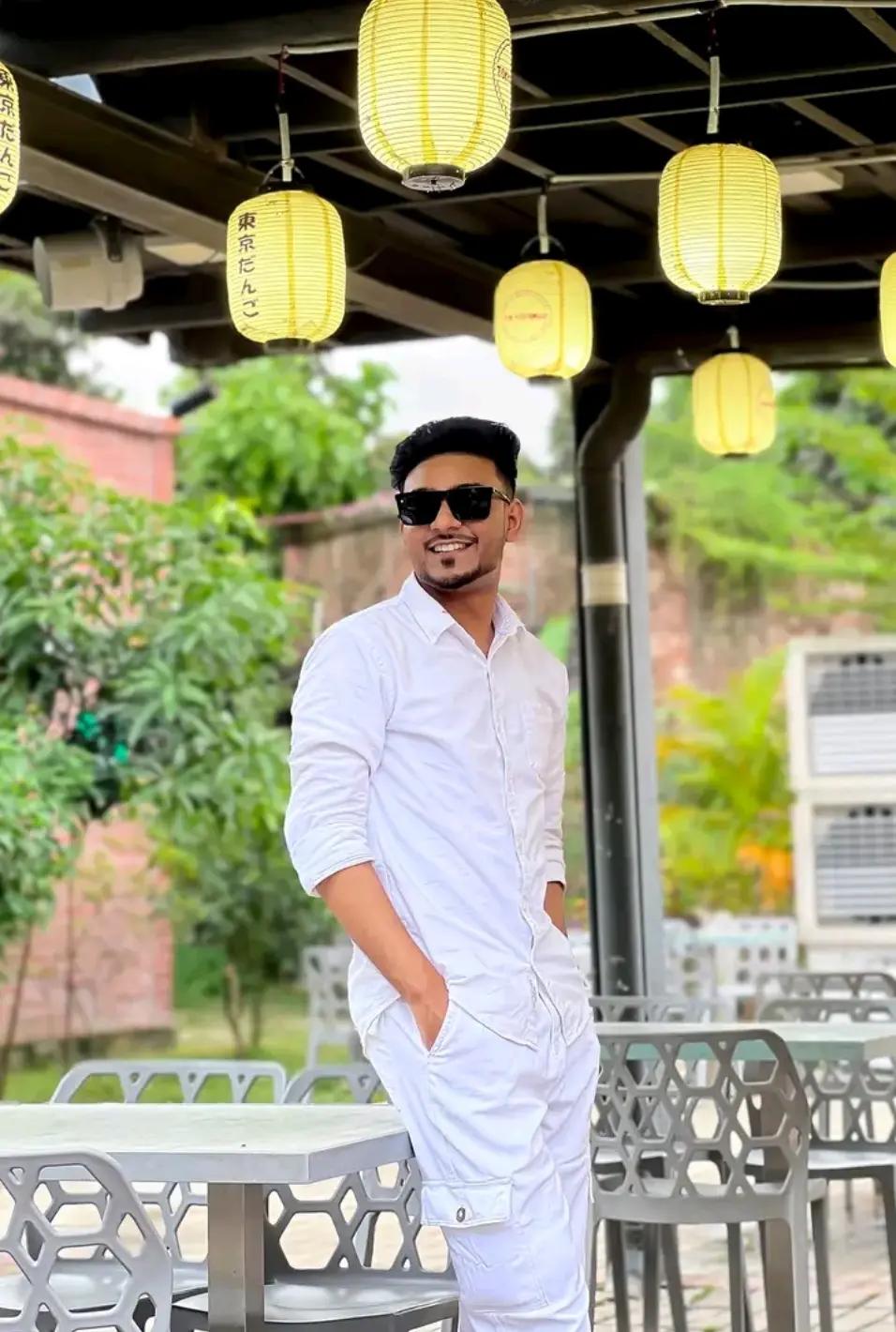 @Ariyan Xhowdhury