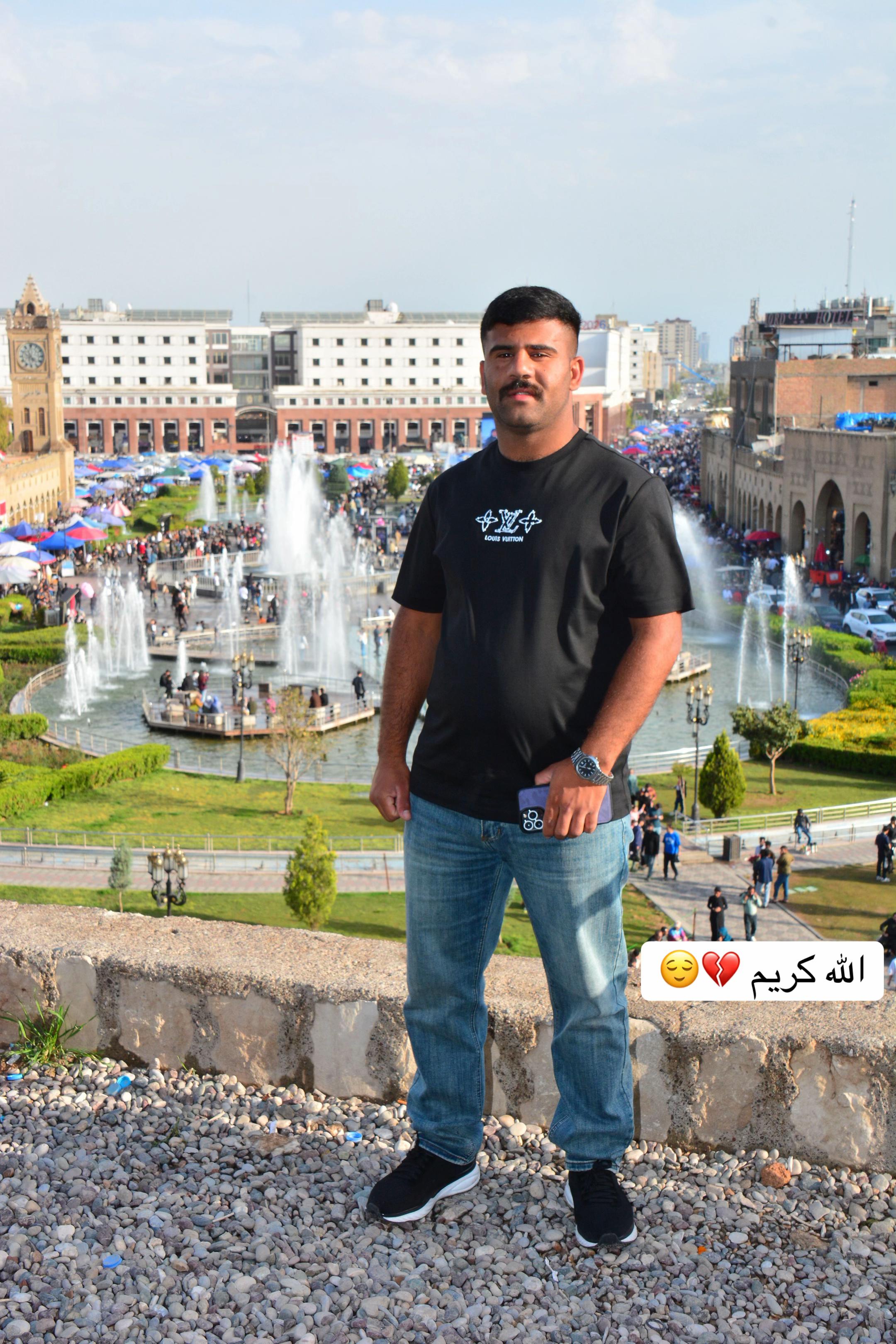 @عزام