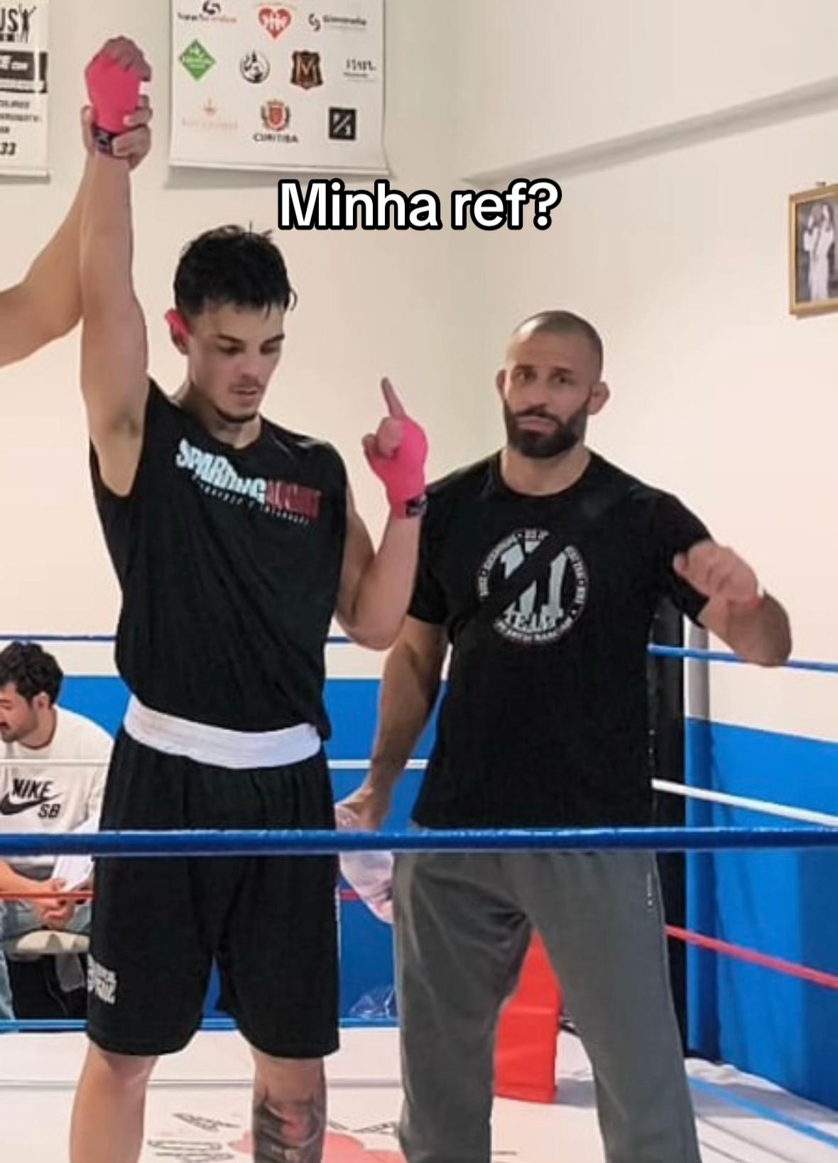 @Ariel🥊