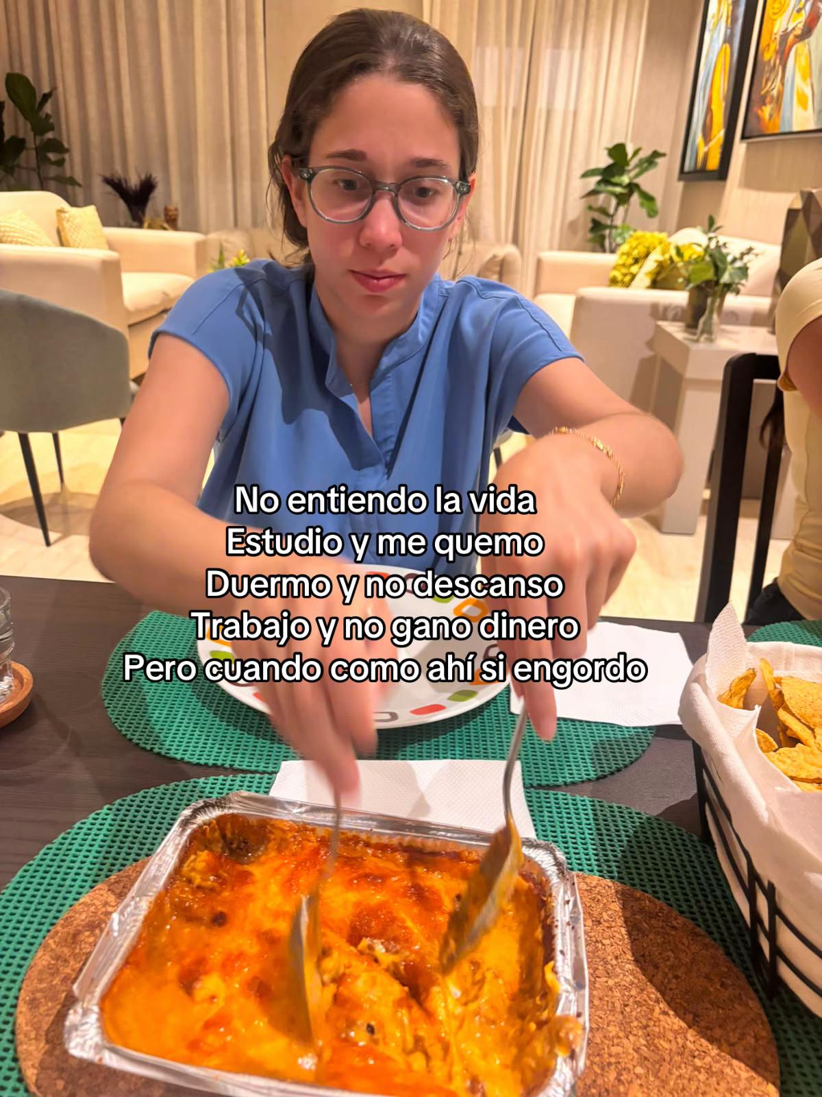 @María Laura a