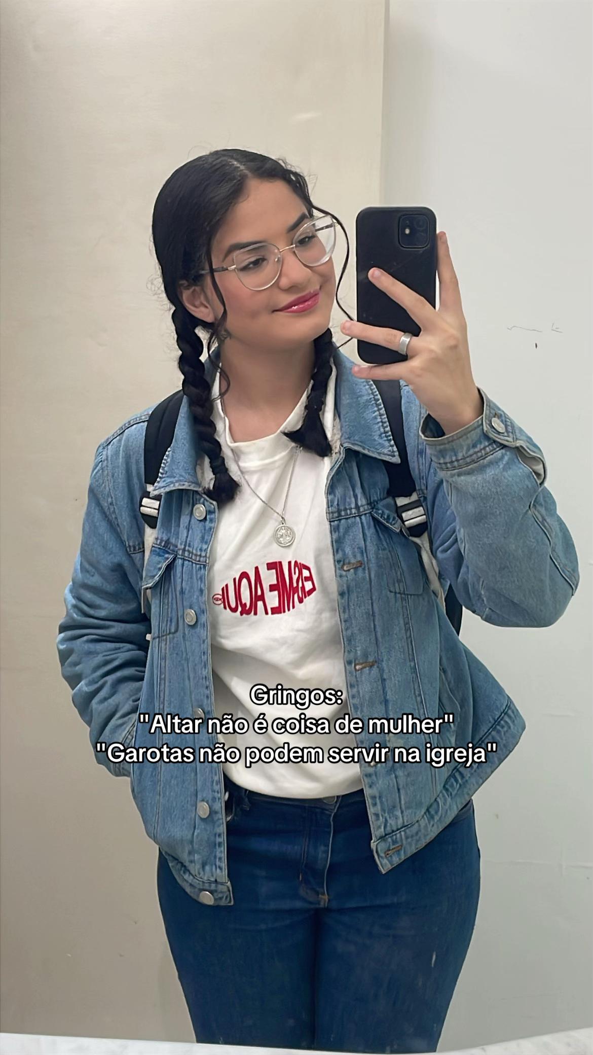 @J&uacute;lia &Aacute;gata 🇻🇦