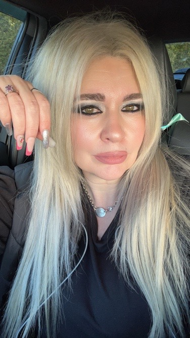 @Teeni978