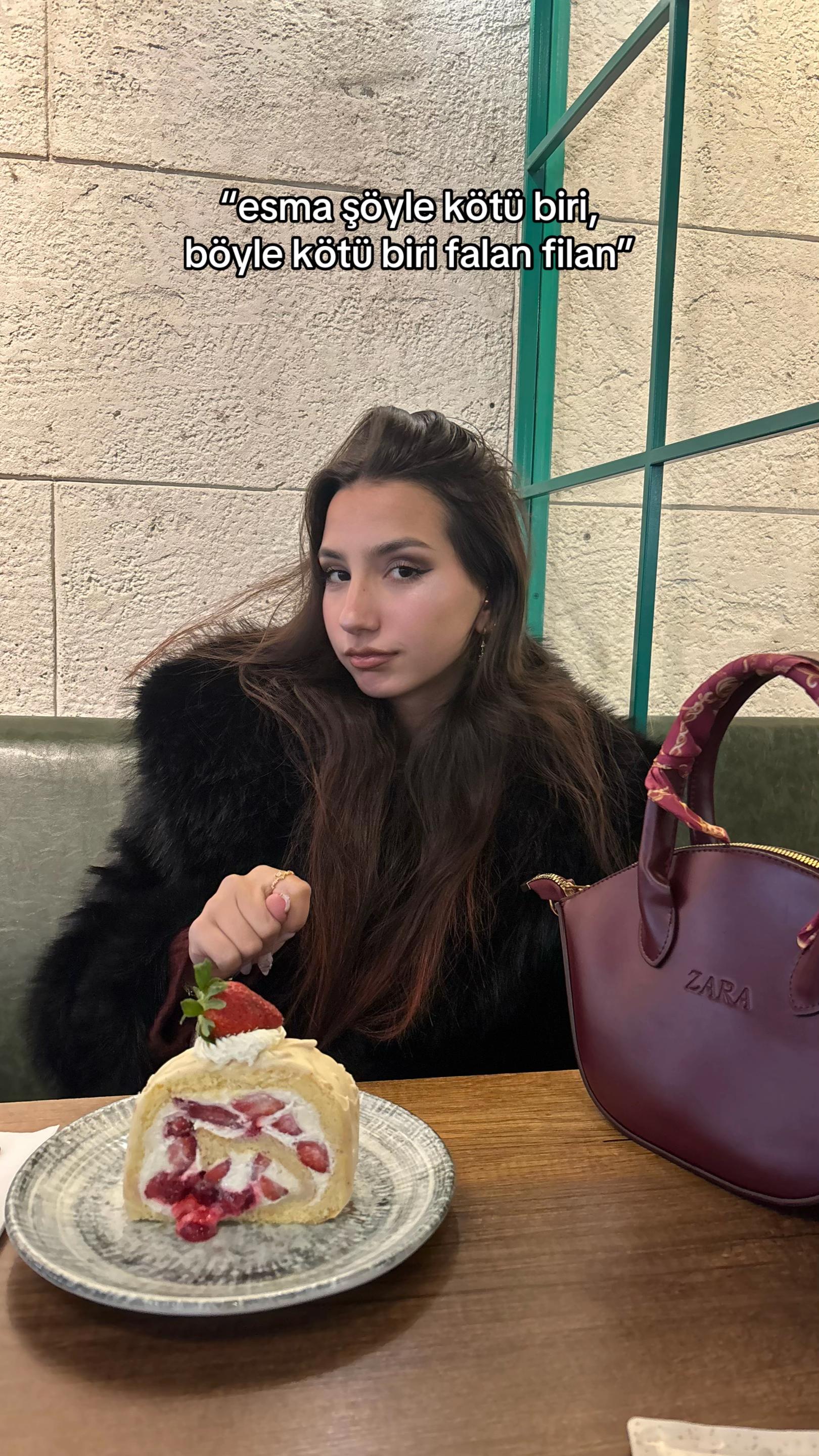 @Esma Nur