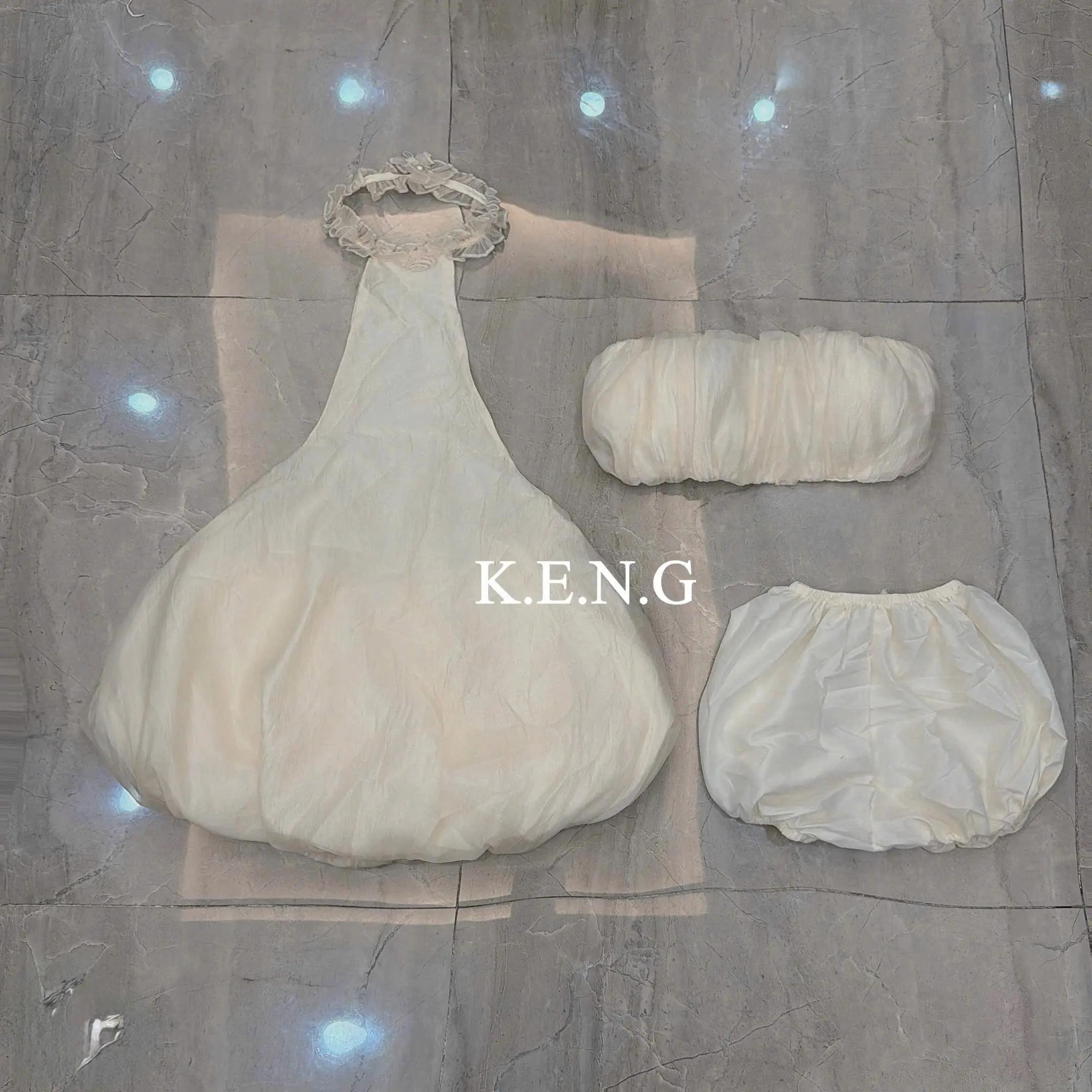 @B&iacute;ch Ngọc DIỆU B&Aacute;U