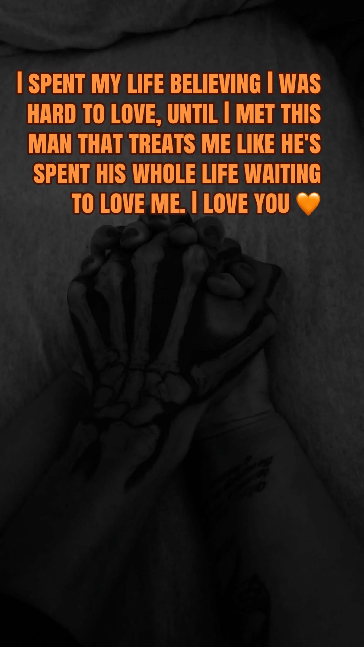 @Alex bitch 🥵🫦🧡