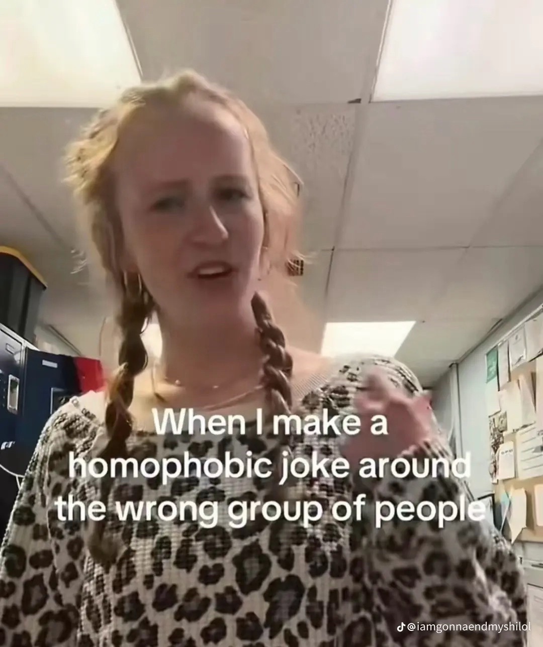 @d03_gUrl