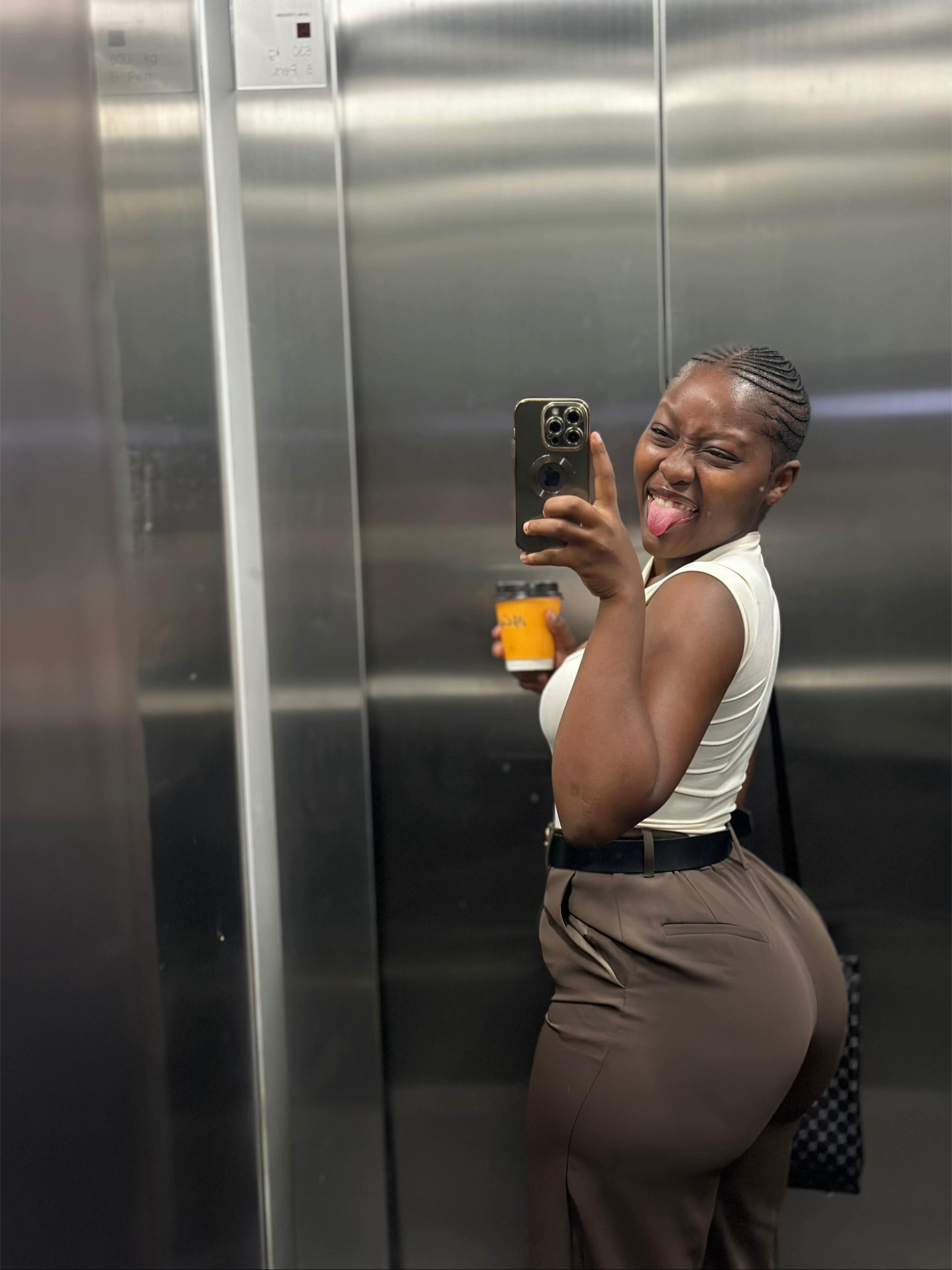 @️Liyema 🇿🇦
