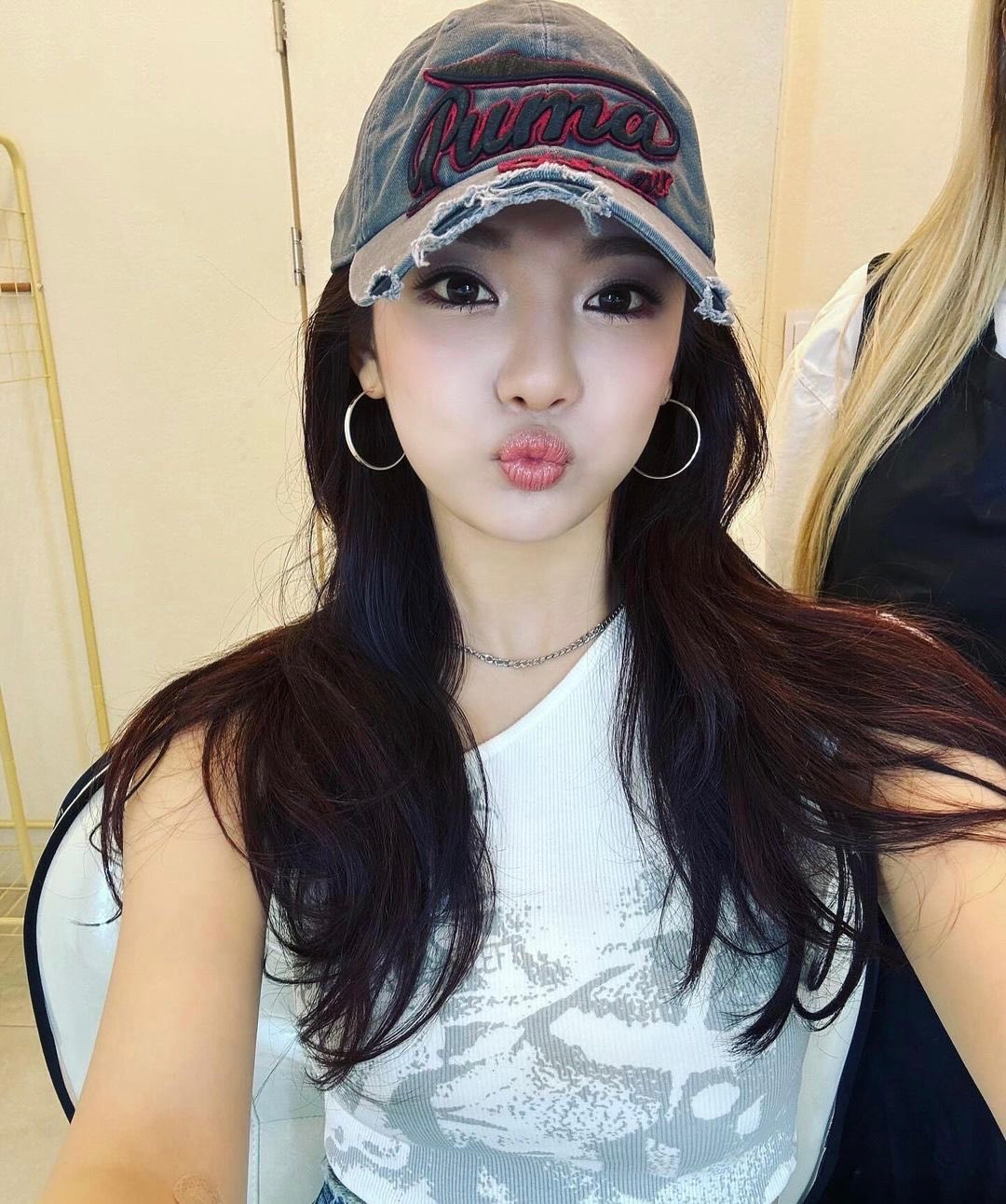 @shyy