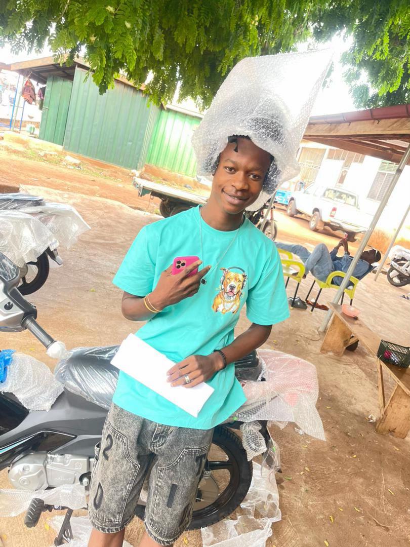 @prince 👑 swanny💰🤲