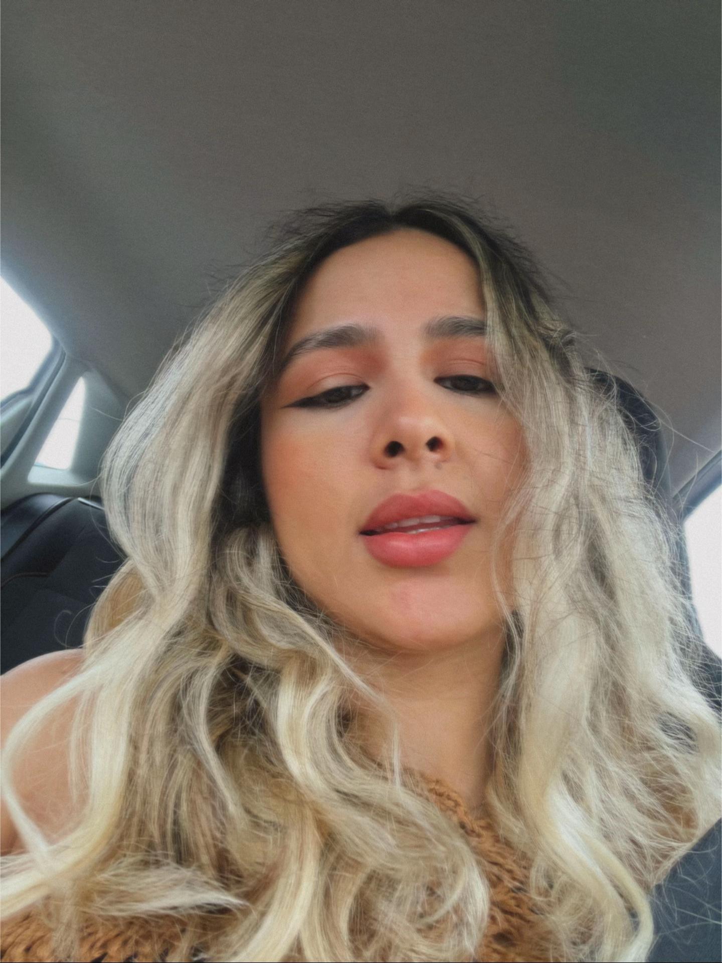 @Jennifer Lorrana 🐝