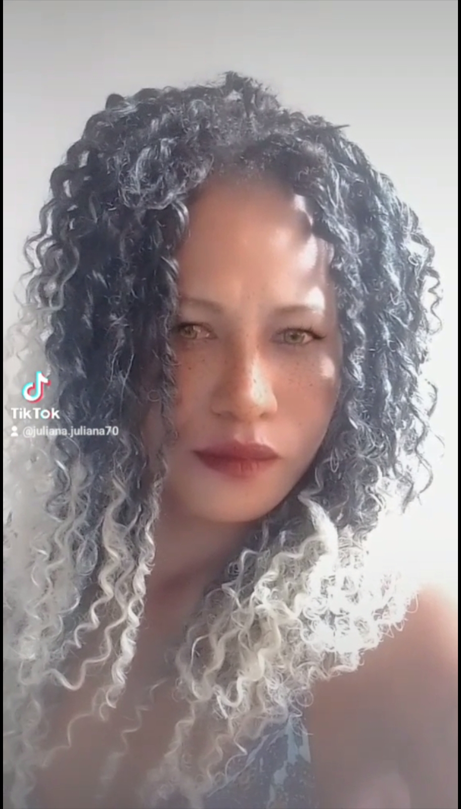 @Juliana Juliana
