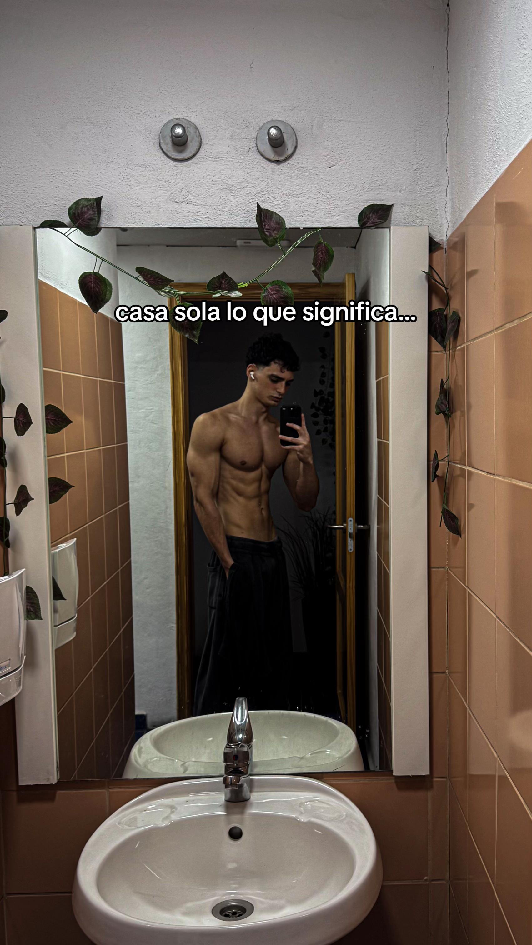 @checho