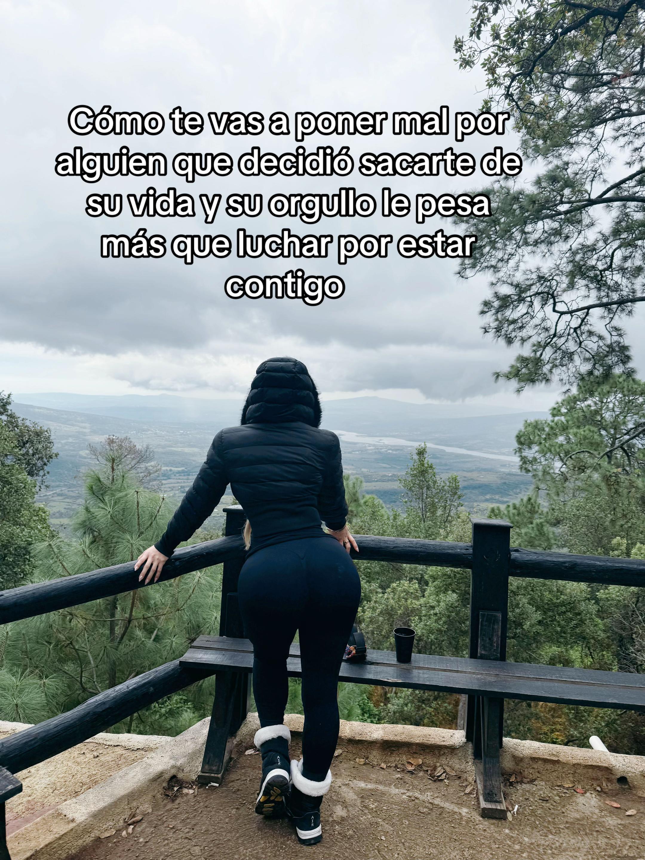 @vanesza_hurtado