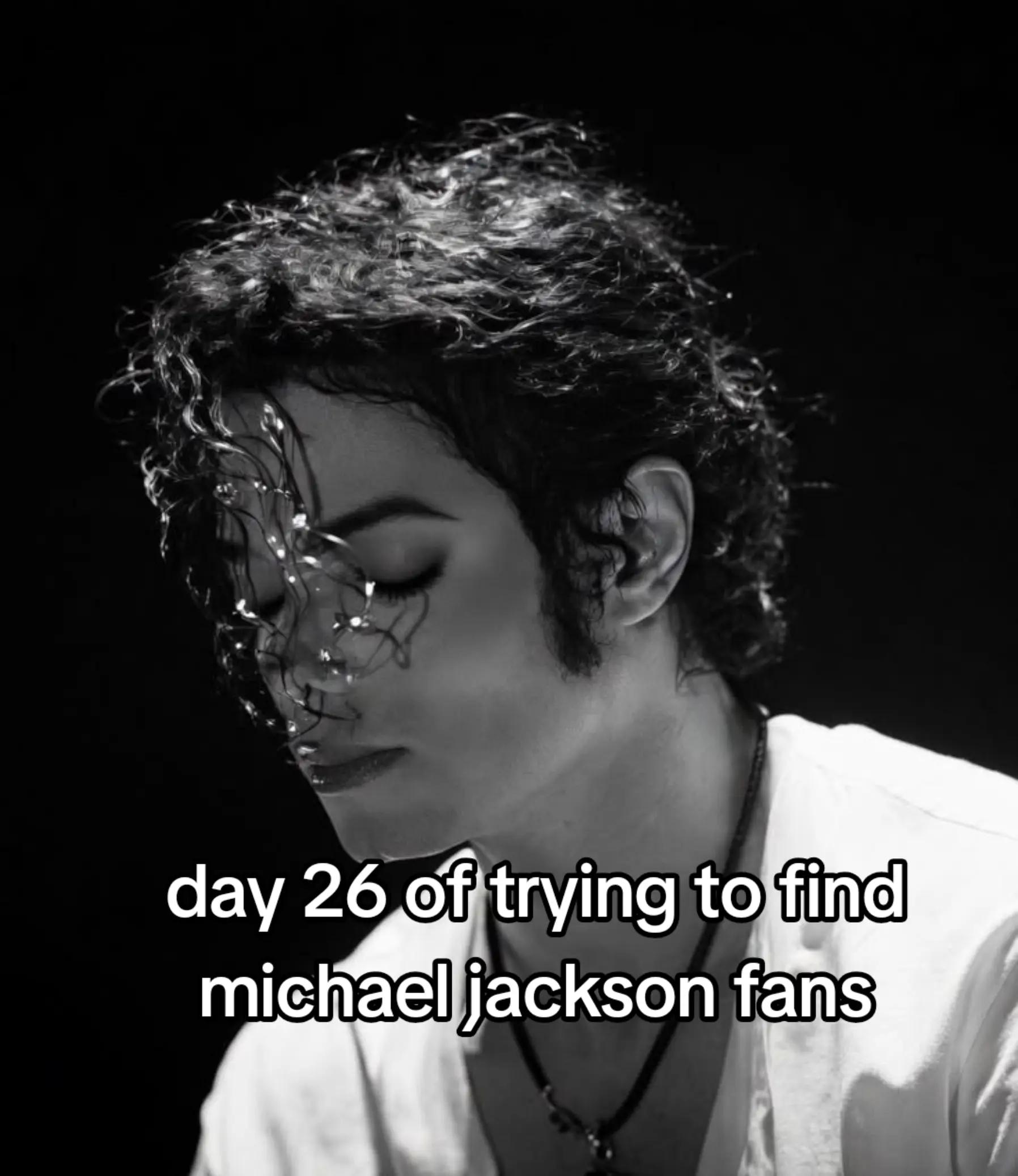 @&middot;.&cedil;&cedil;.&middot;♩♪♫ℳ𝒿&middot;.&cedil;&cedil;.&middot;♩♪♫ Millie&reg;