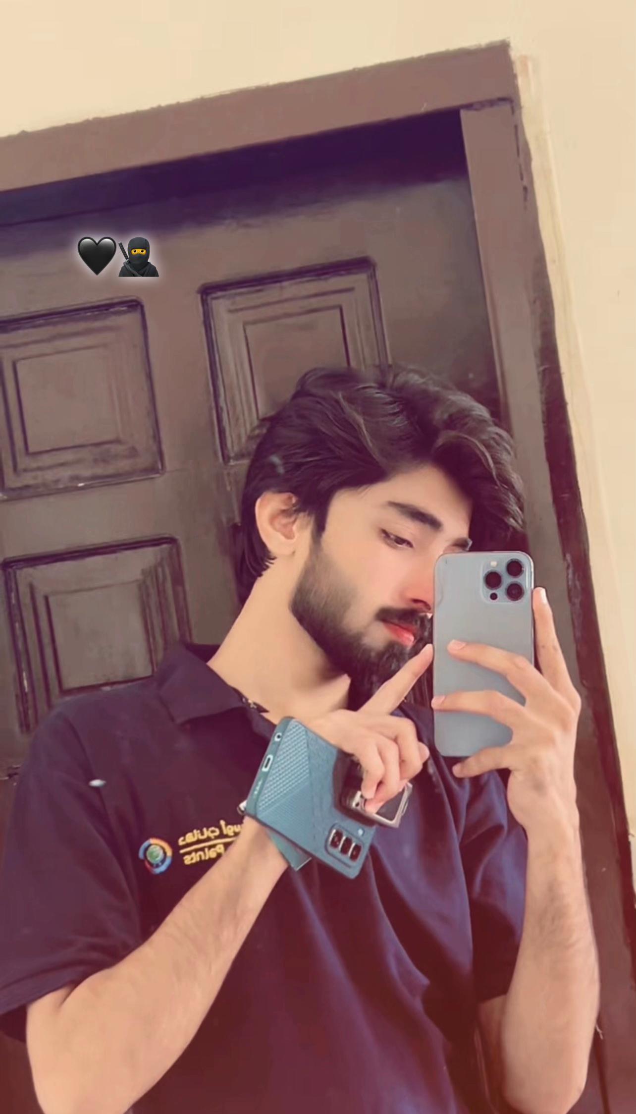 @🥂شہباز___راجپوت💸