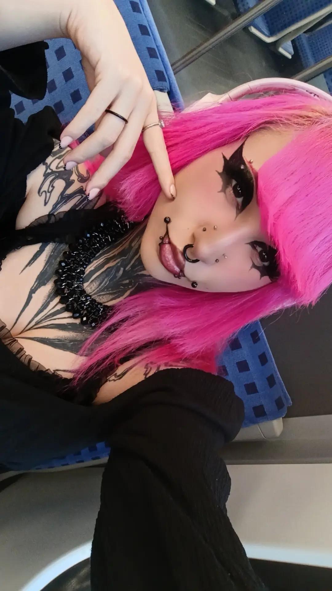 @Princess Pinkie