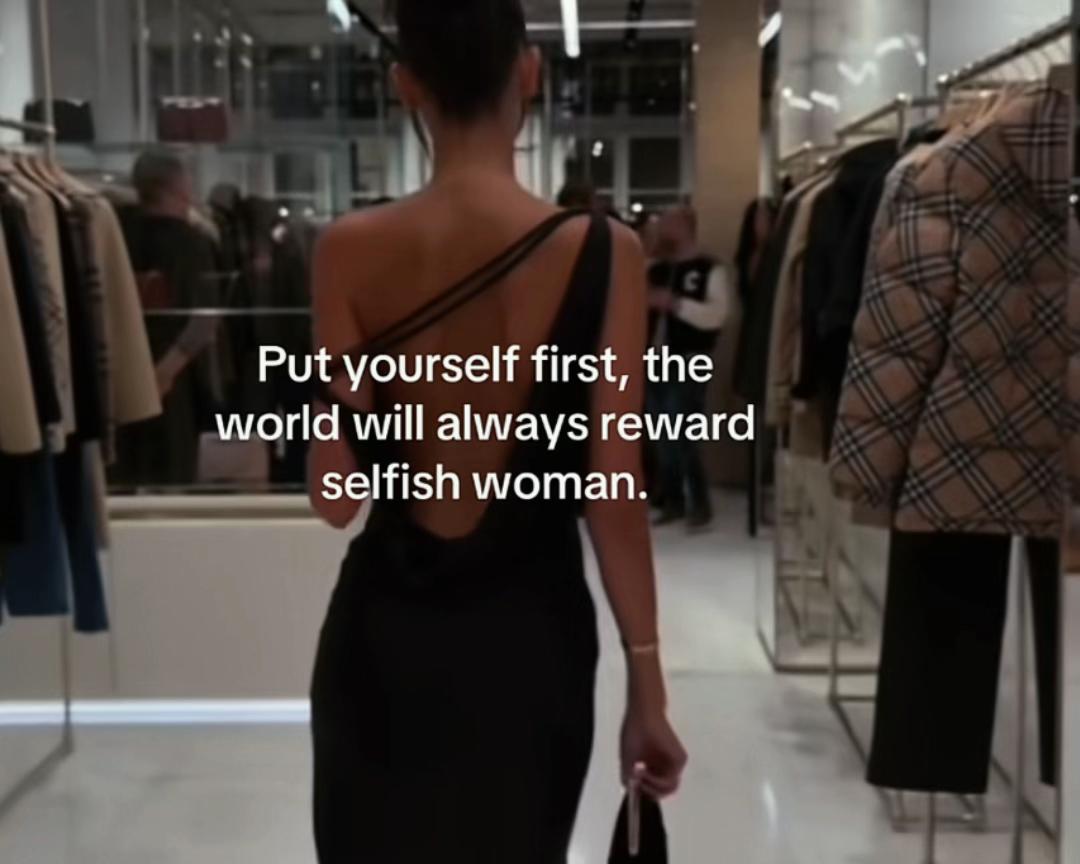@Dark Feminine