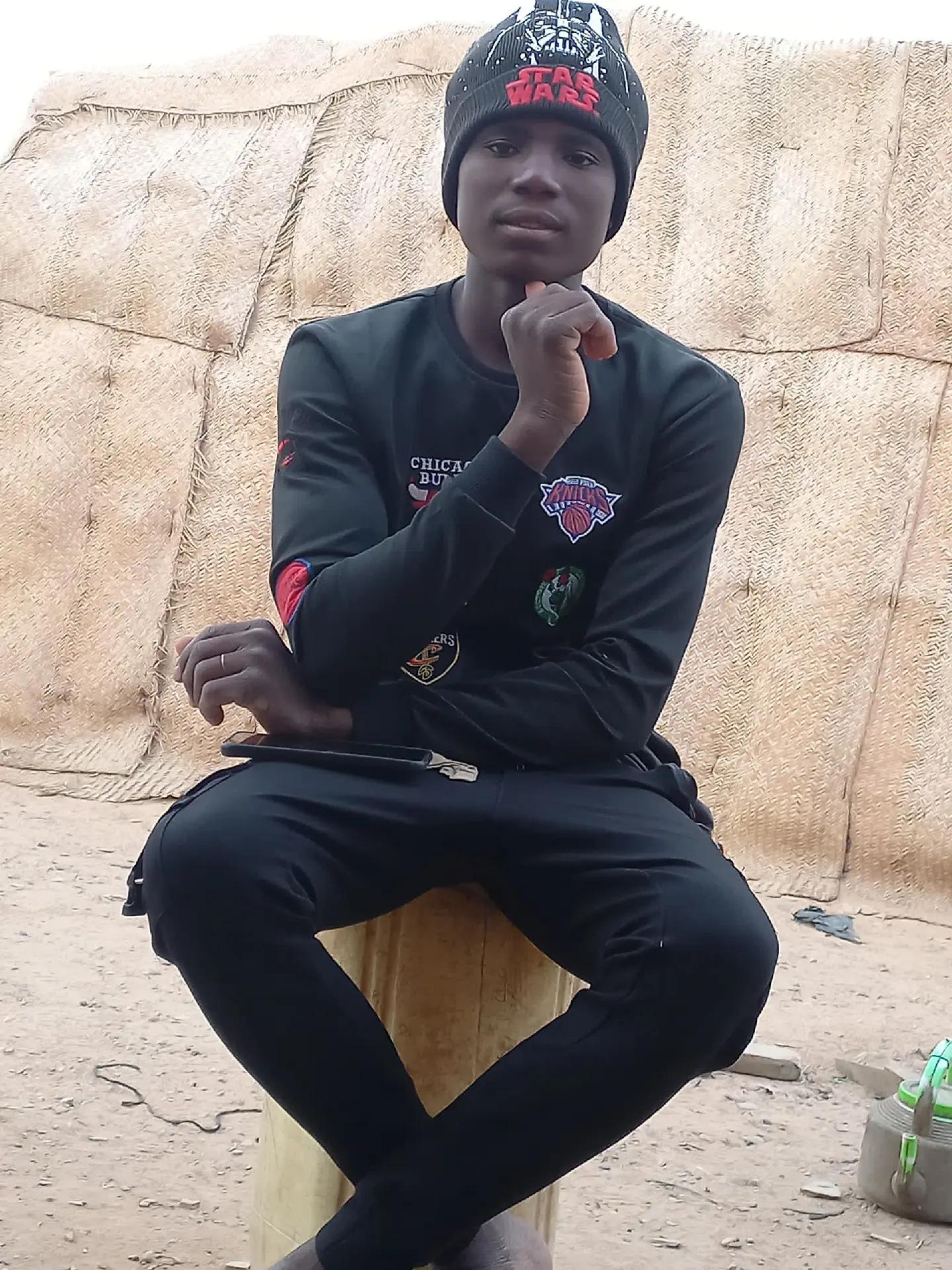 @H. Tsoho