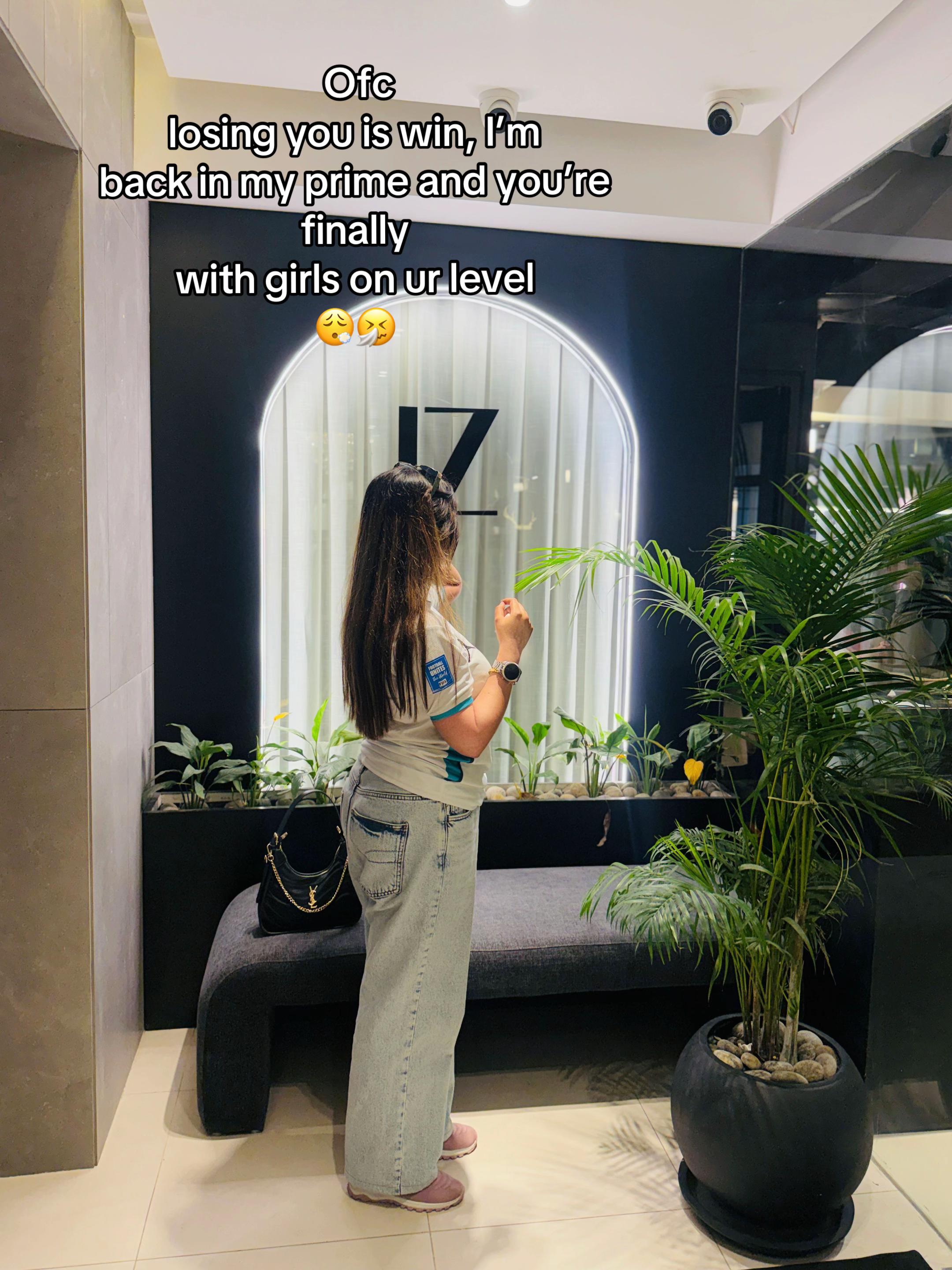 @عائشة حسين