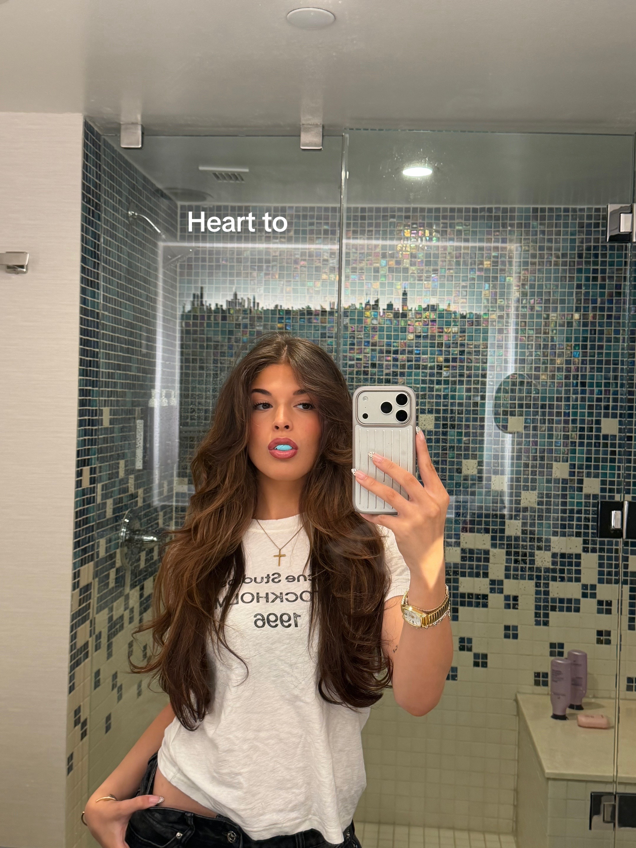 @izabelljewell