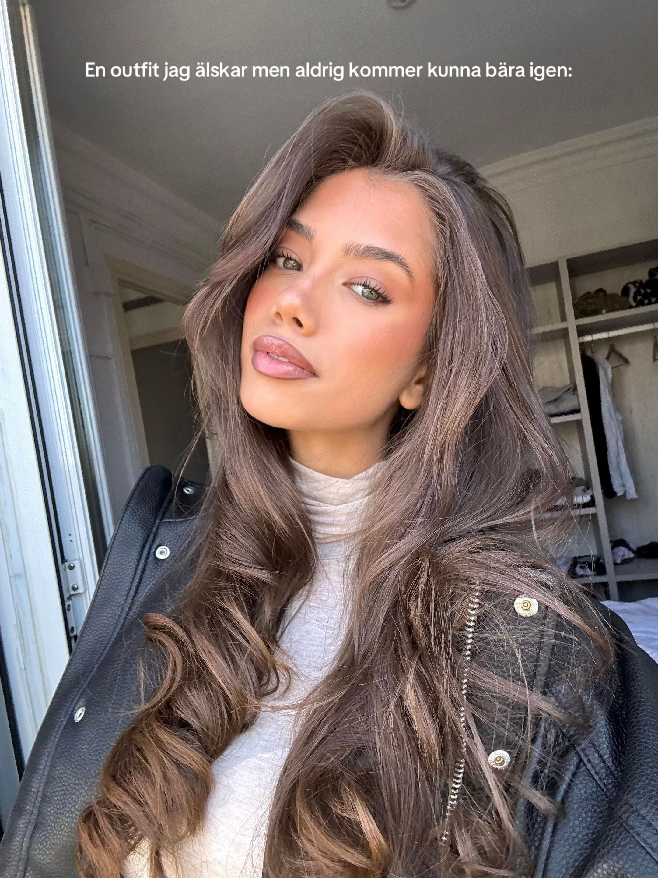 @Angela