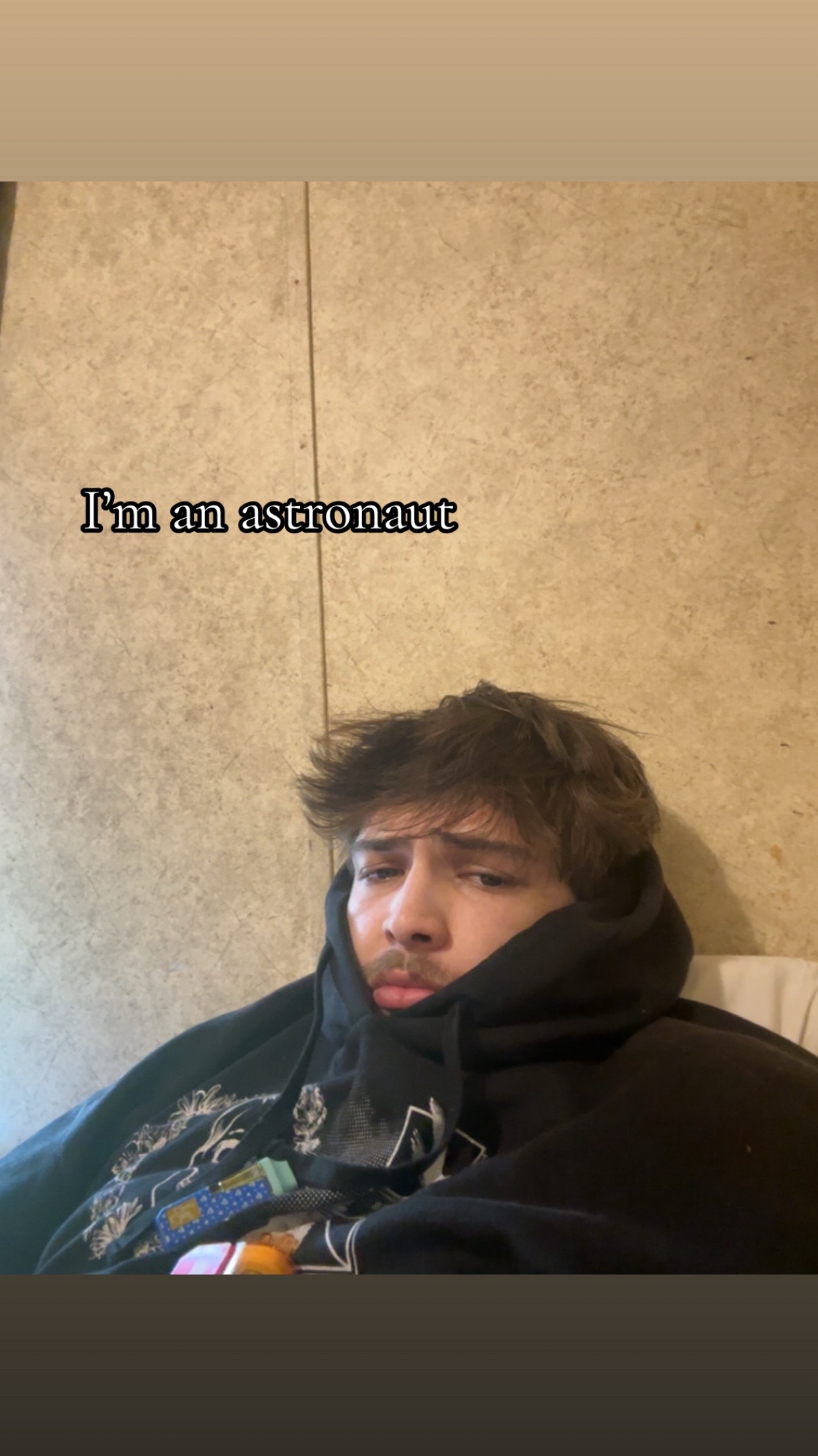 @️
