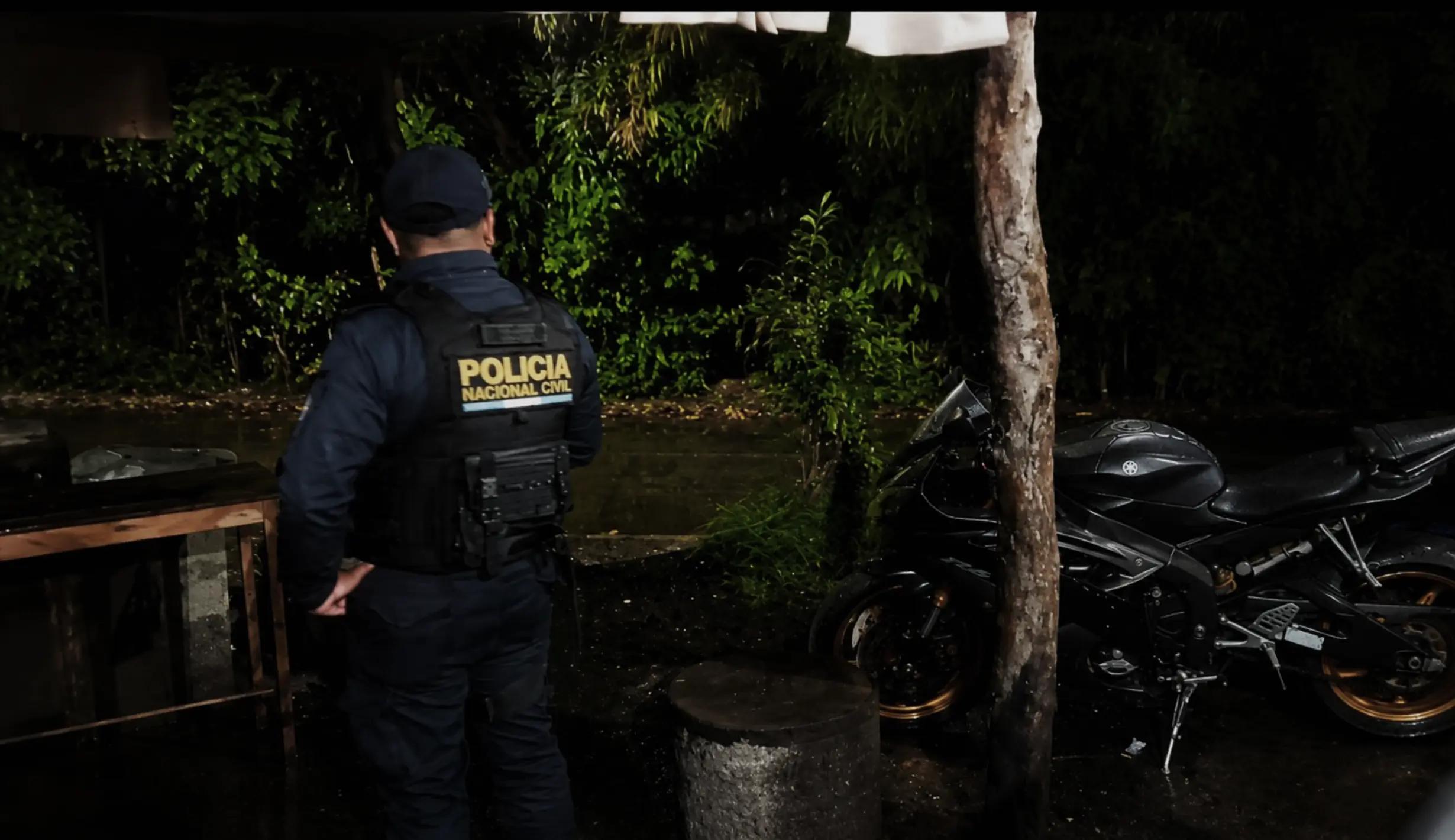 @De León R6