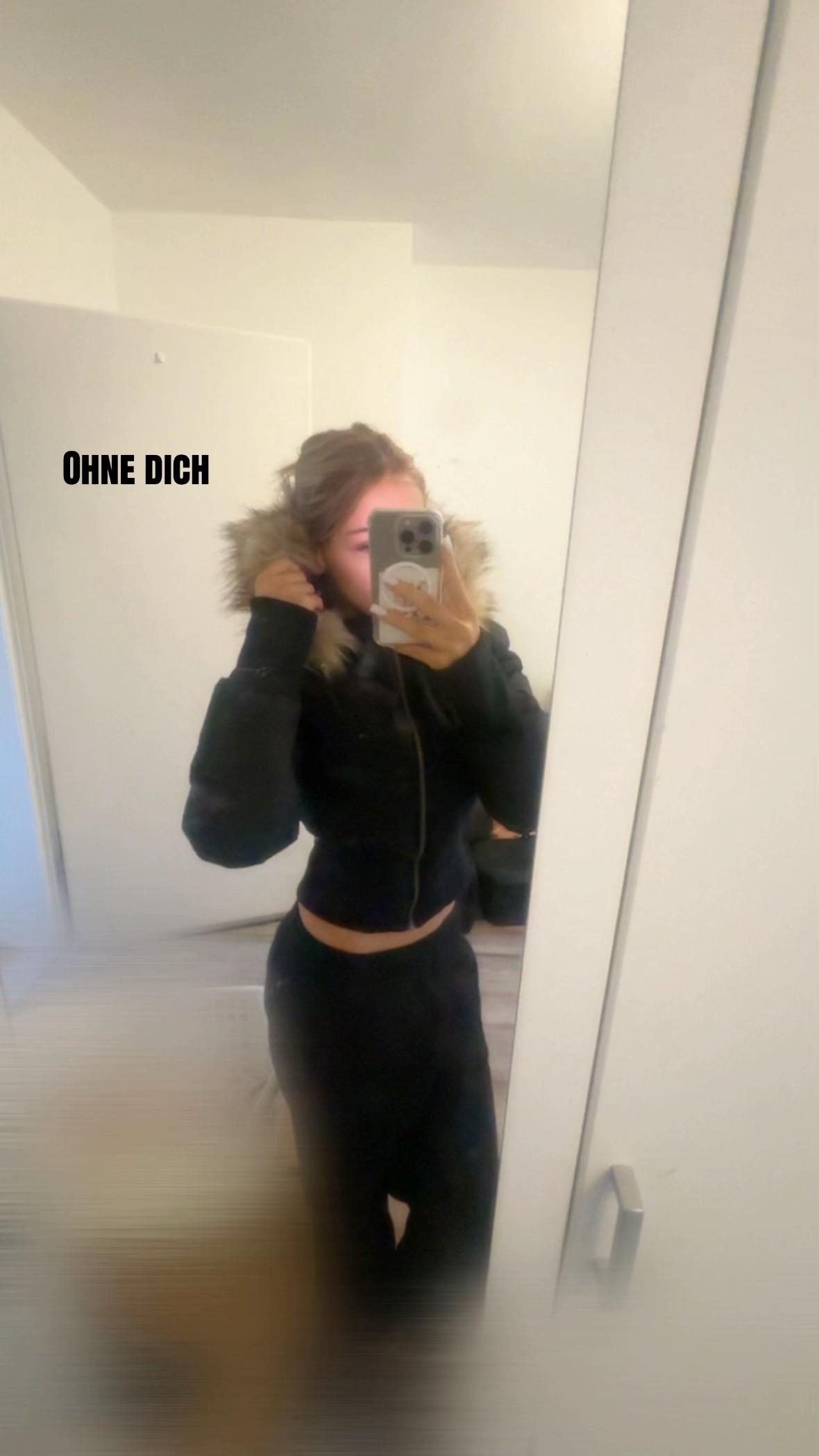 @𝓒𝓲𝓪𝓻𝓪❦