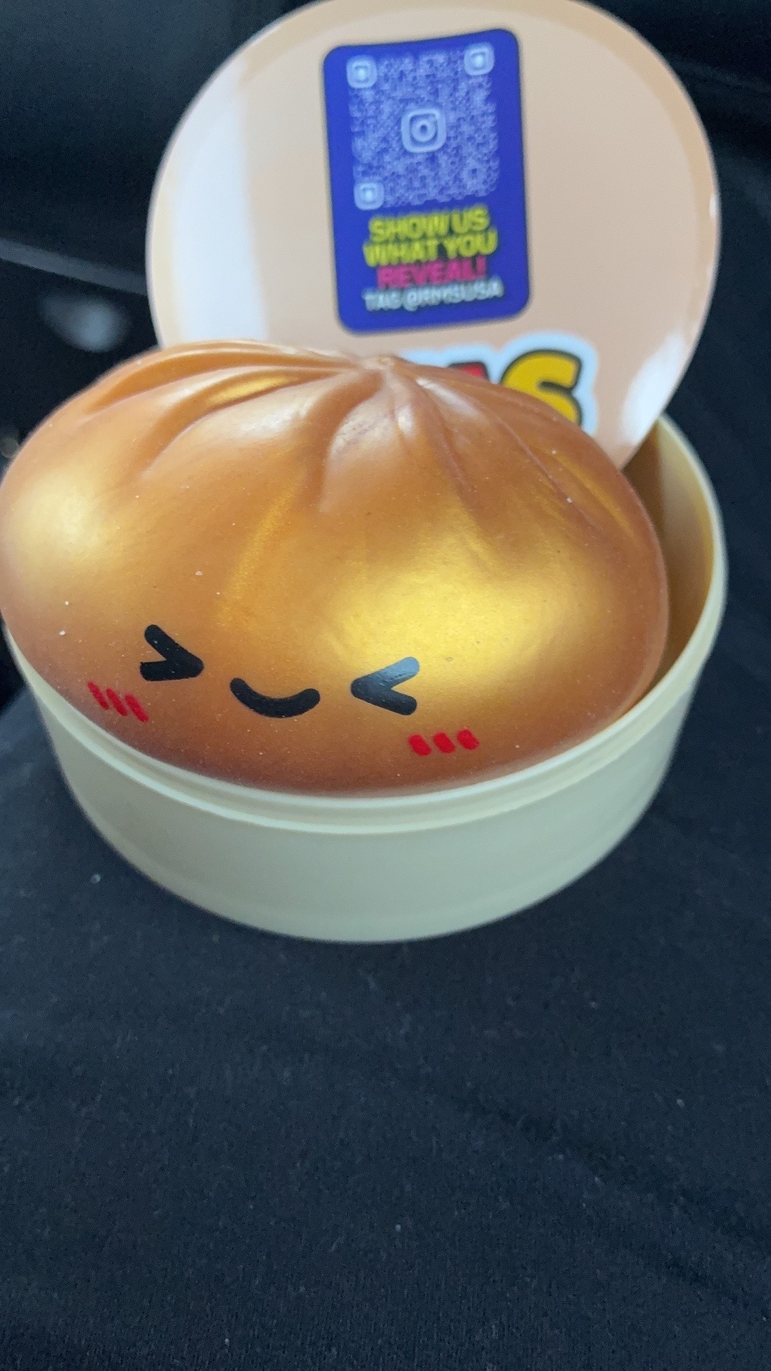 @ᴍɪᴄʜᴇʟʟᴇ 🍎🎸