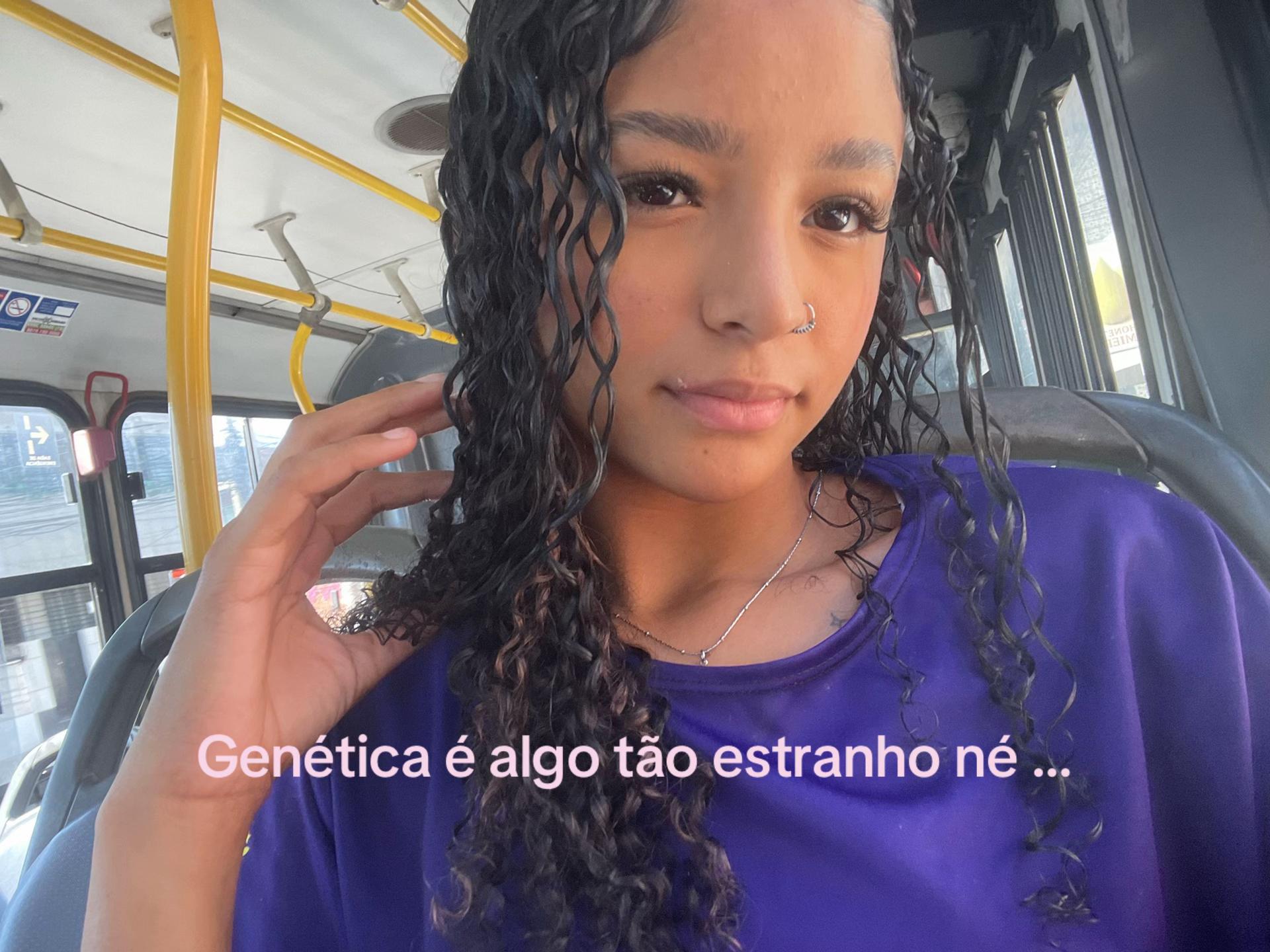 @Lívinha🌞