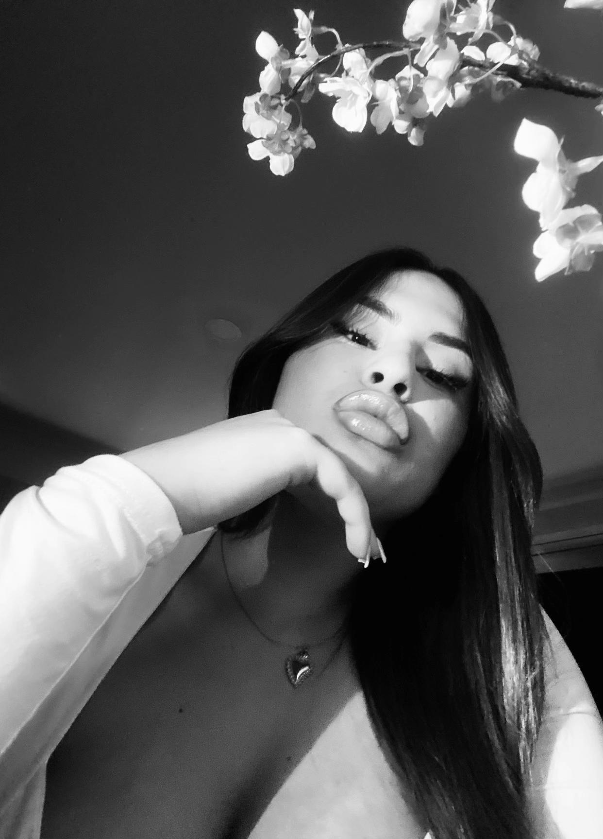 @Nena👧🏽