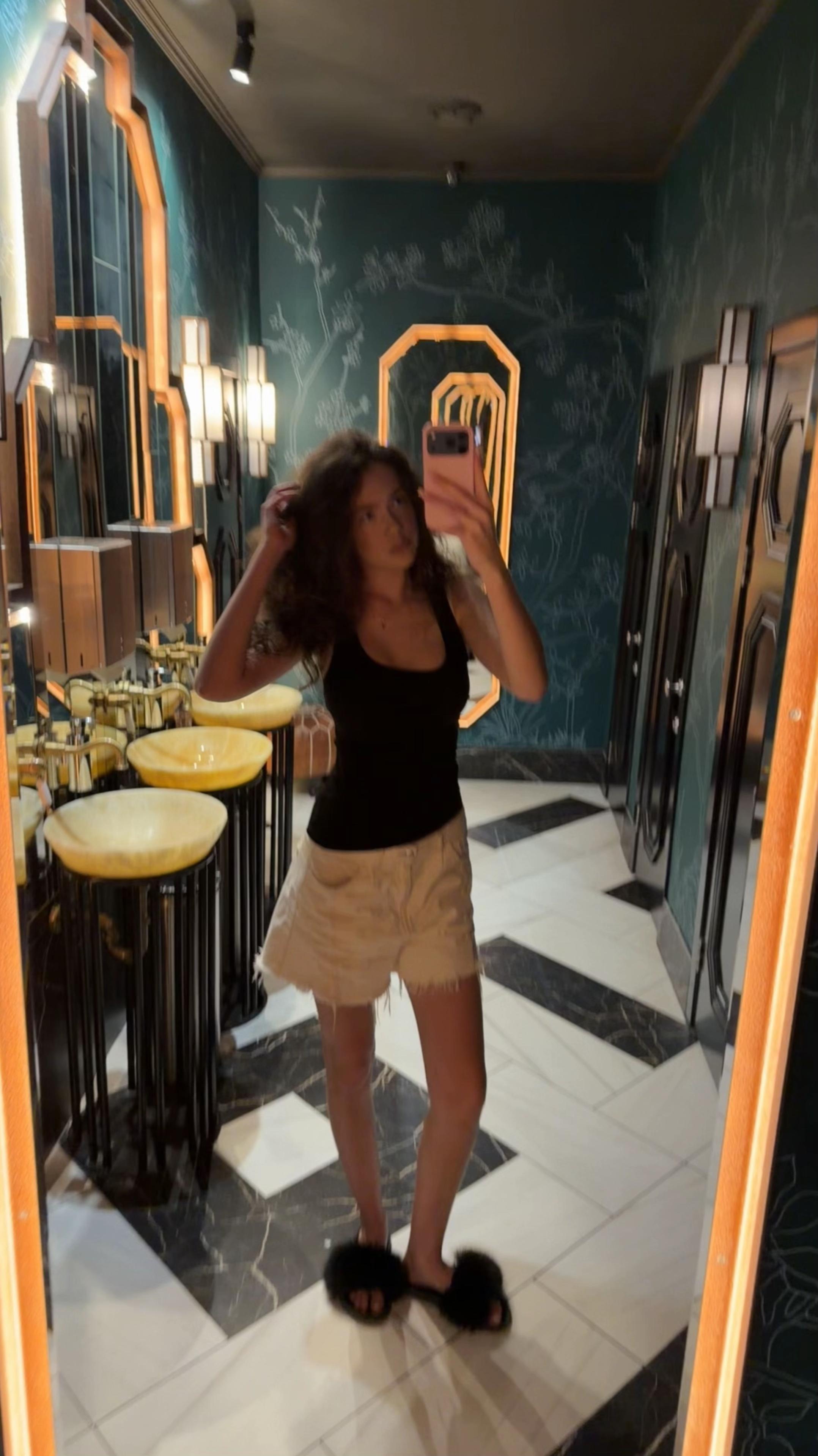 @MYVIKTO