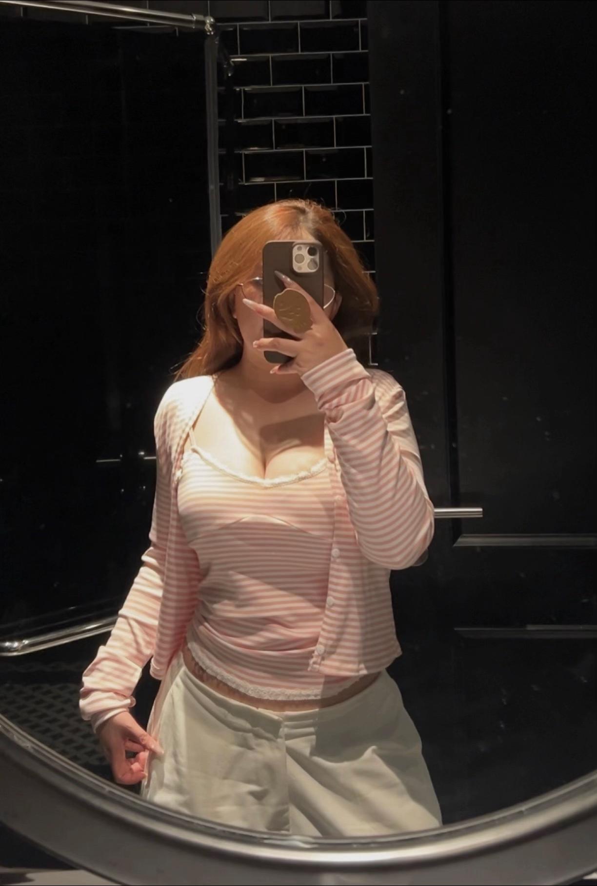 @Con mèo mê cơm tấm ⚜️