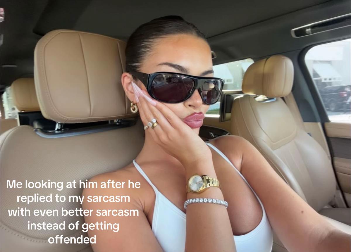 @️