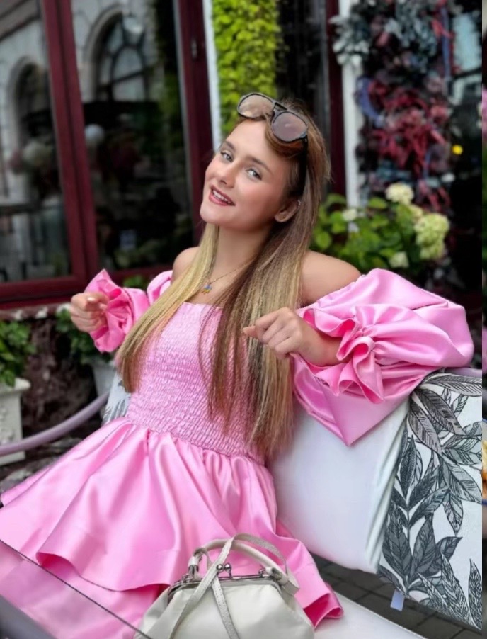 @valeria negurenko