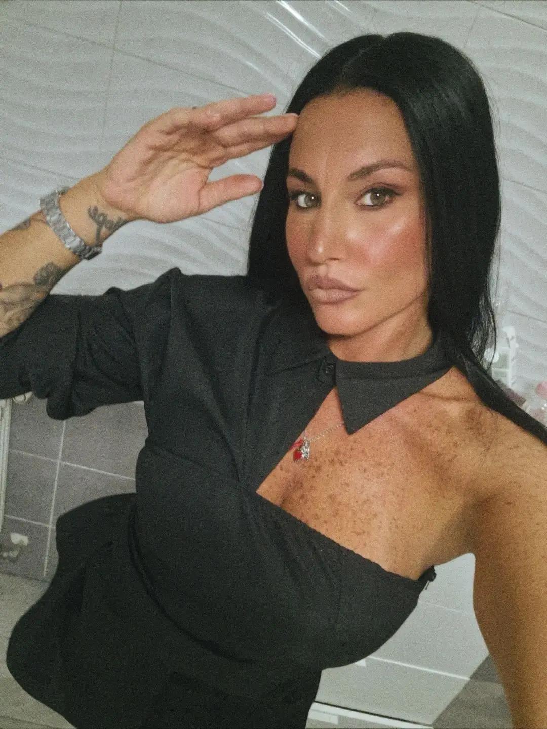 @✨️Valentina 🖤✨️