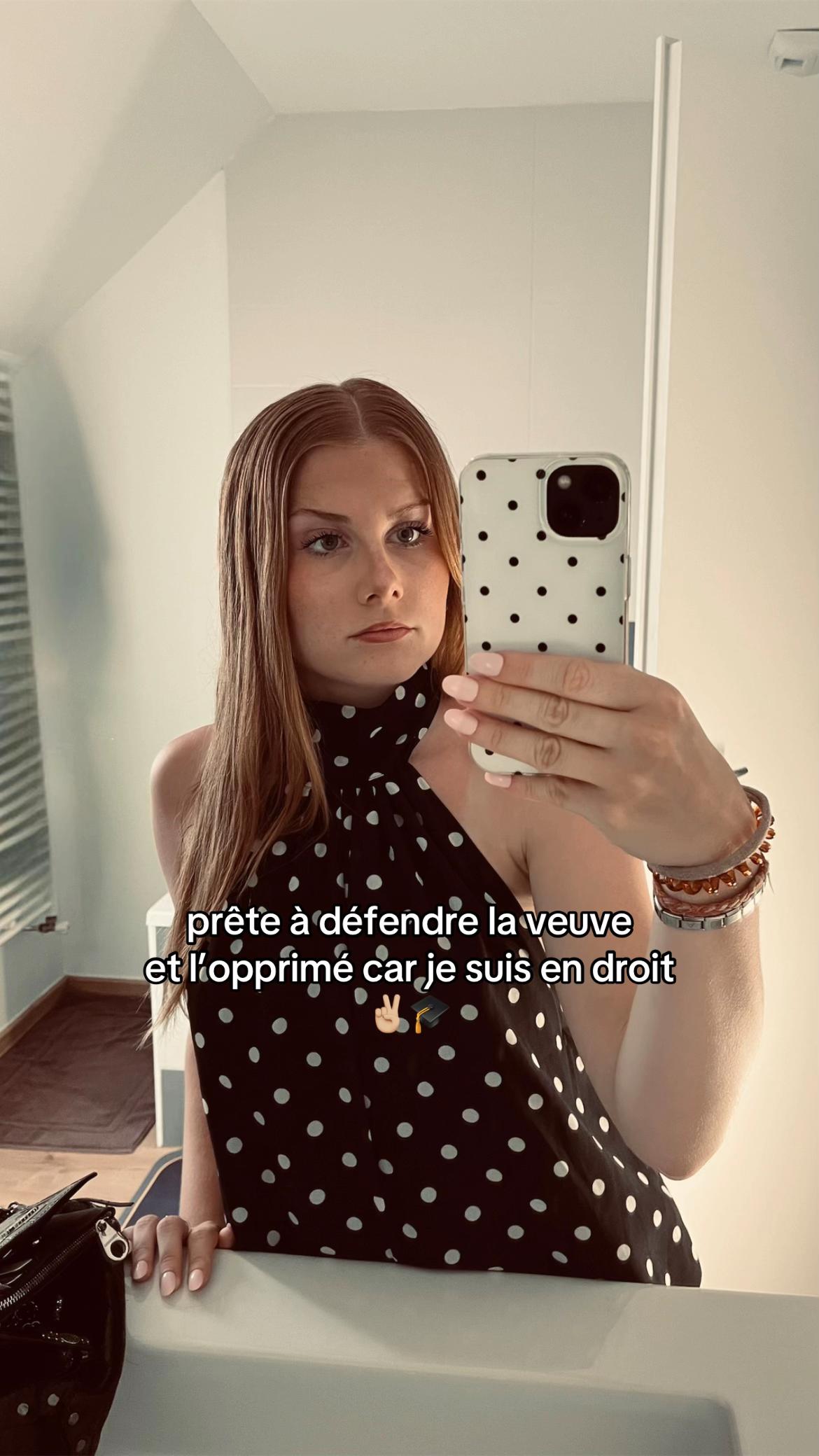 @𝓹𝓪𝓾𝓵𝓲𝓷𝓮 ☆