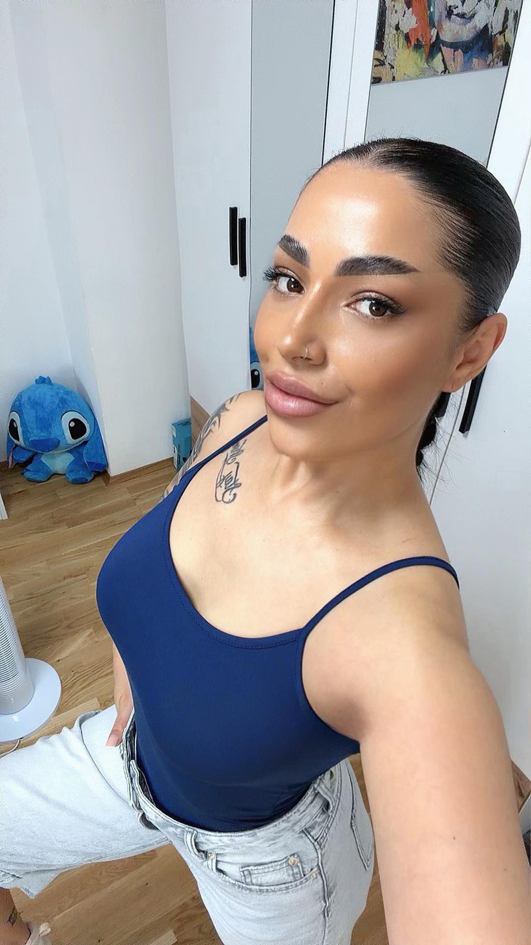 @🧸 ELLA 🧸