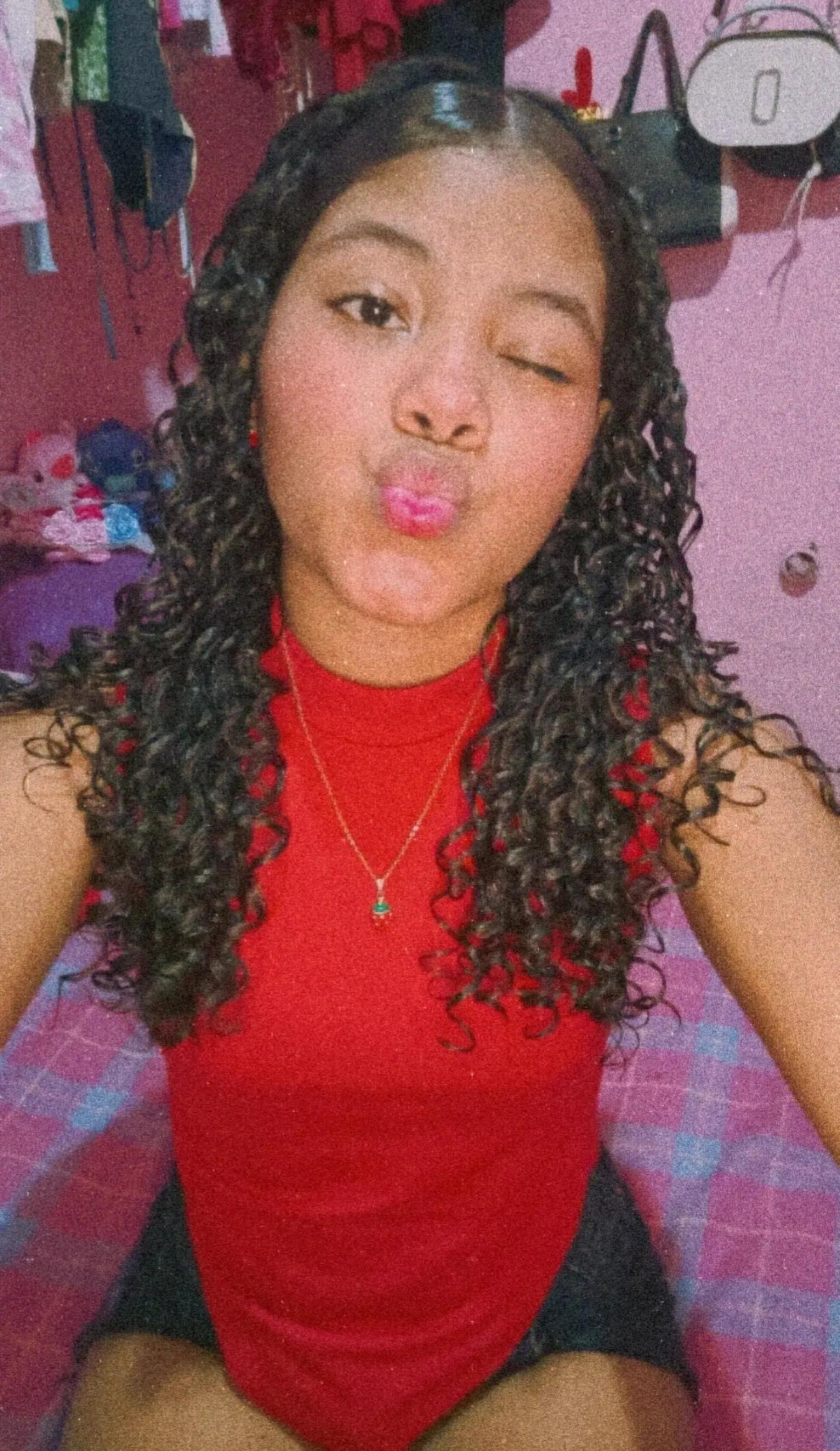 @~